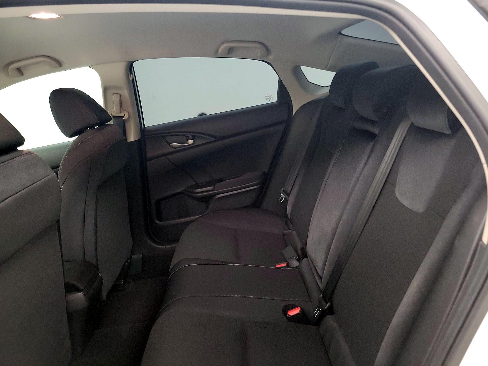 Thumbnail: 2021 Honda Insight - 19