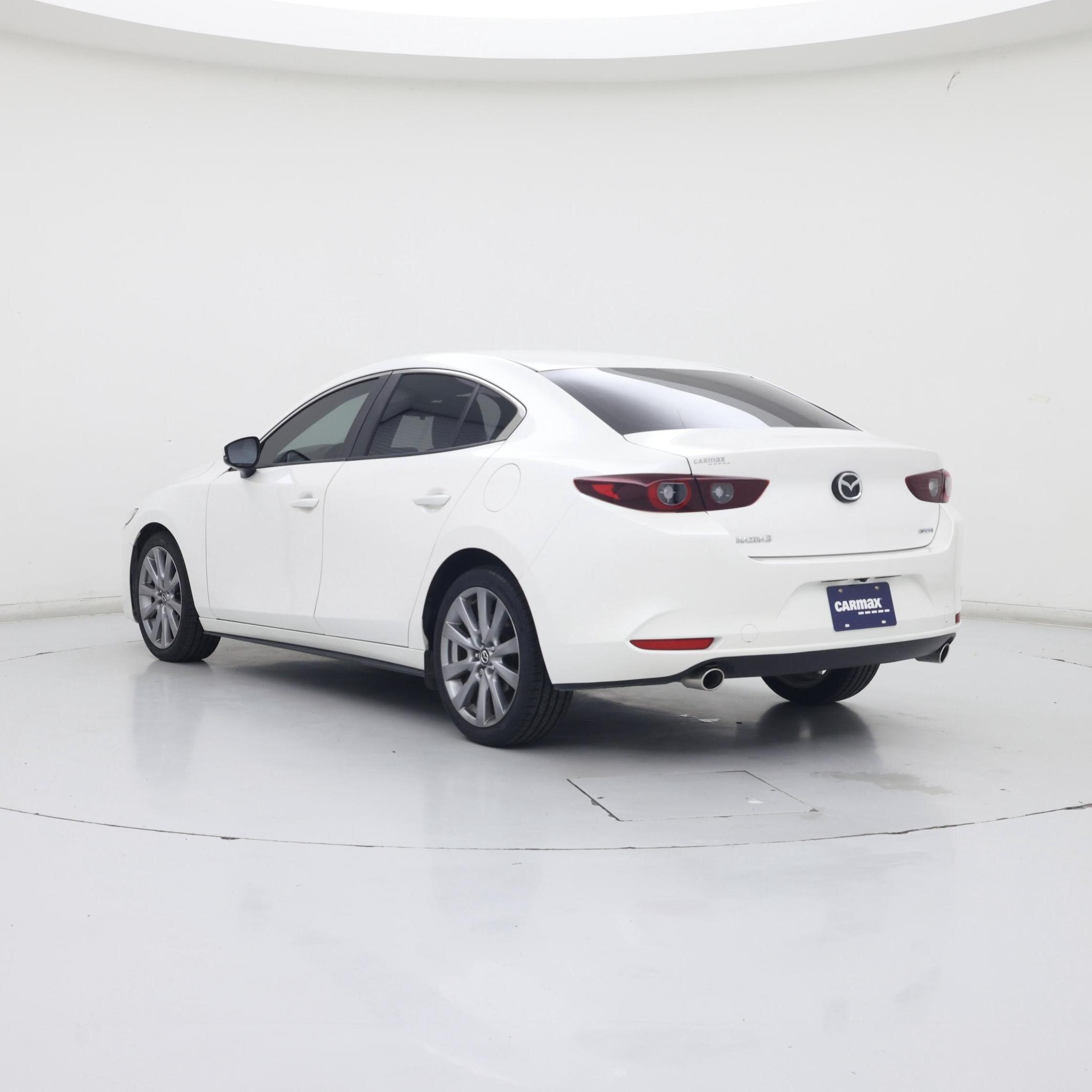 Thumbnail: 2022 Mazda Mazda3 - 2