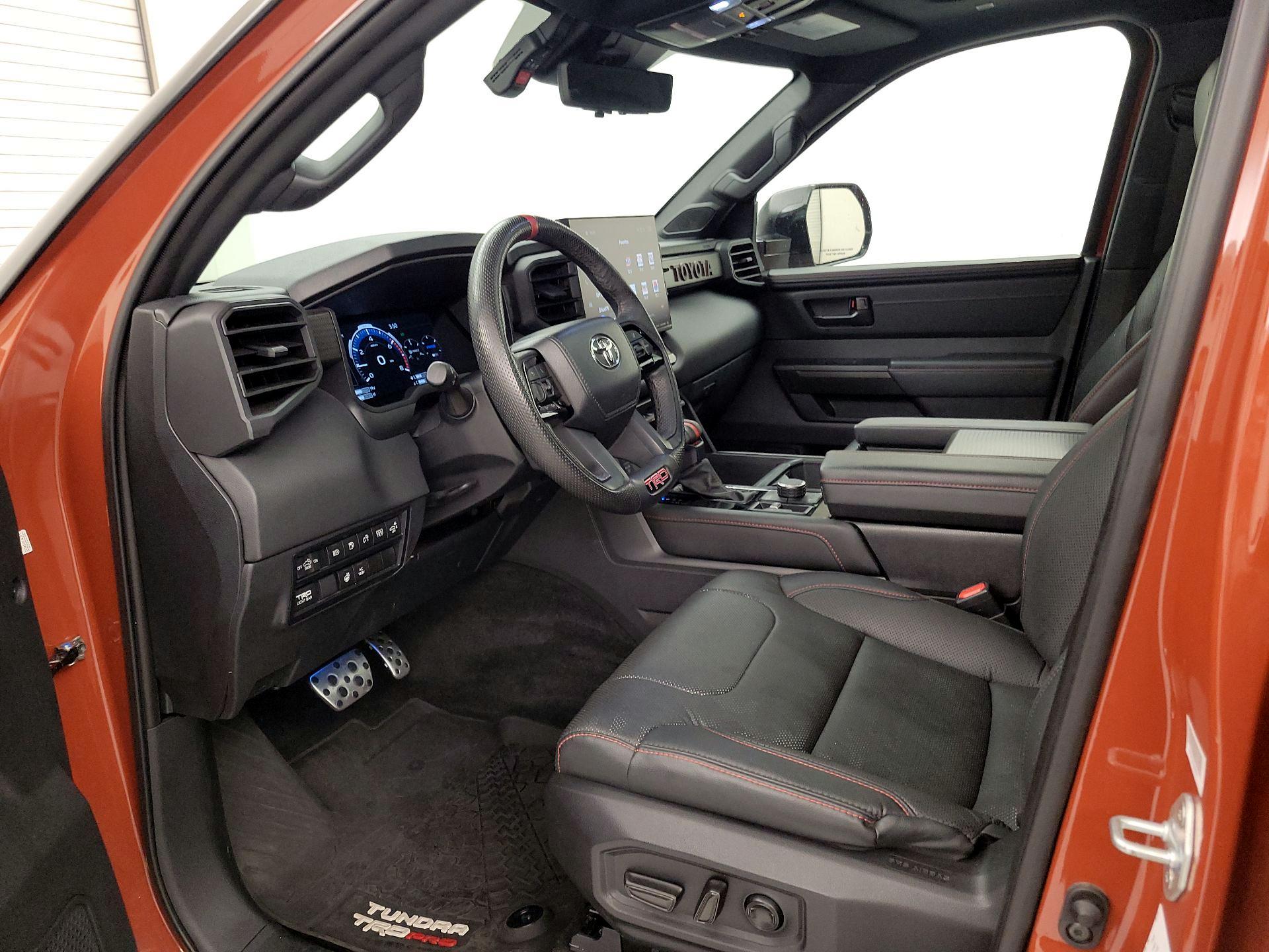Thumbnail: 2024 Toyota Tundra - 11