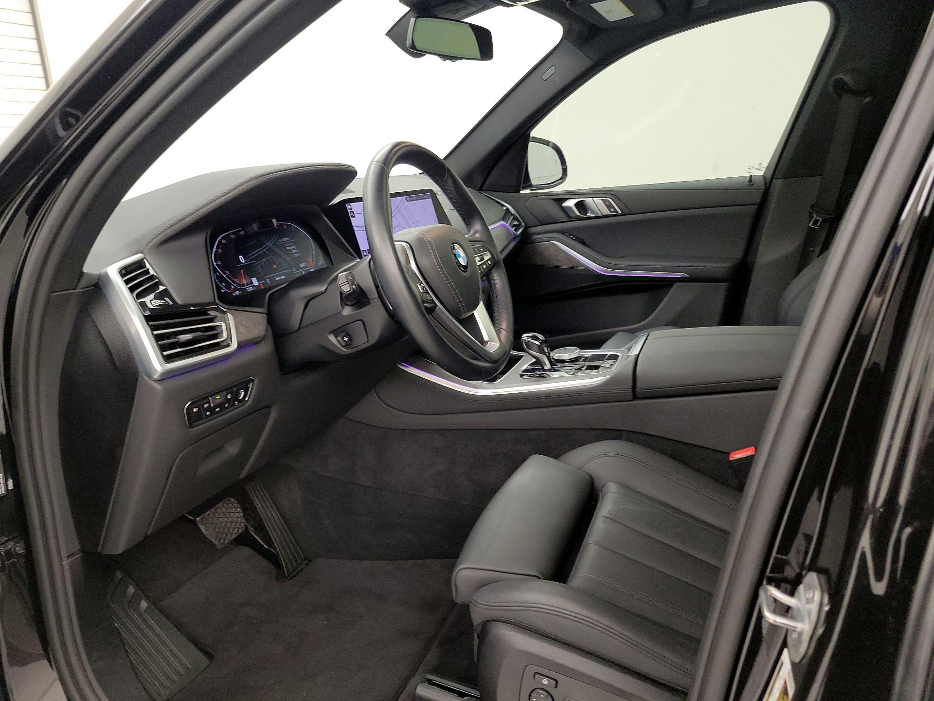 Thumbnail: 2020 BMW X5 - 11