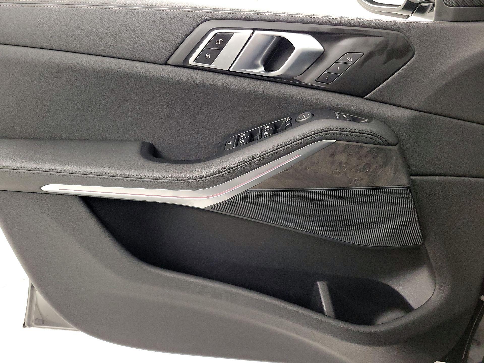 Thumbnail: 2020 BMW X5 - 12