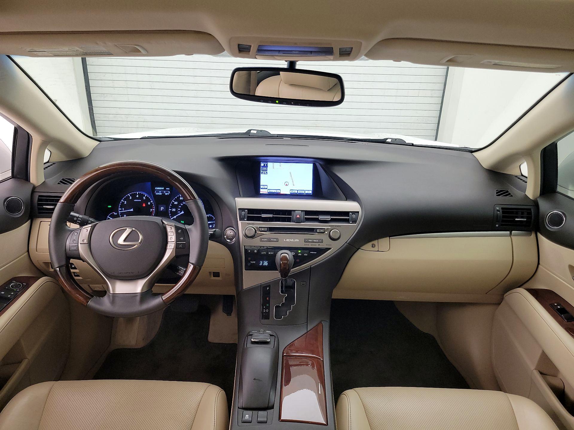 Thumbnail: 2015 Lexus RX - 9