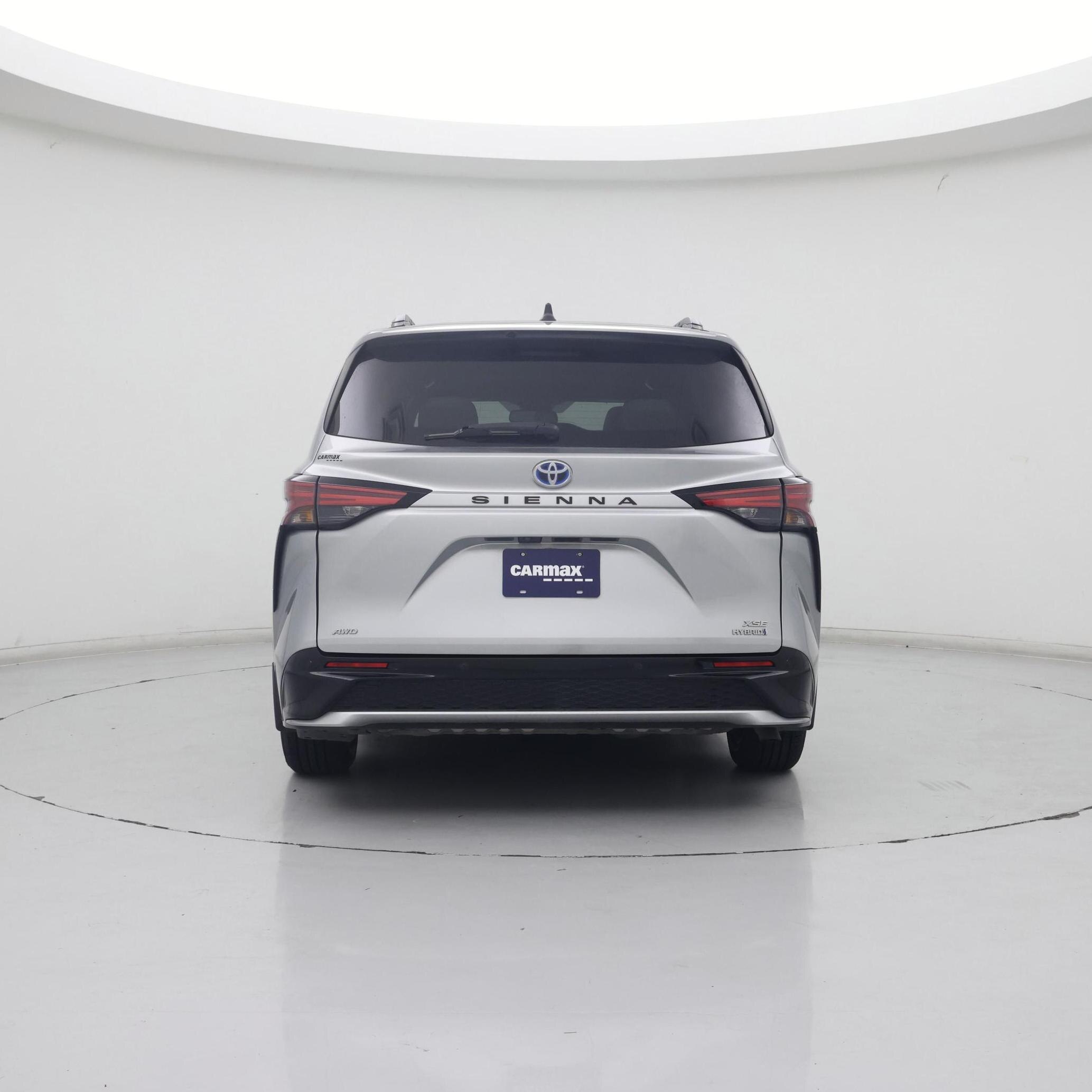 Thumbnail: 2023 Toyota Sienna - 6