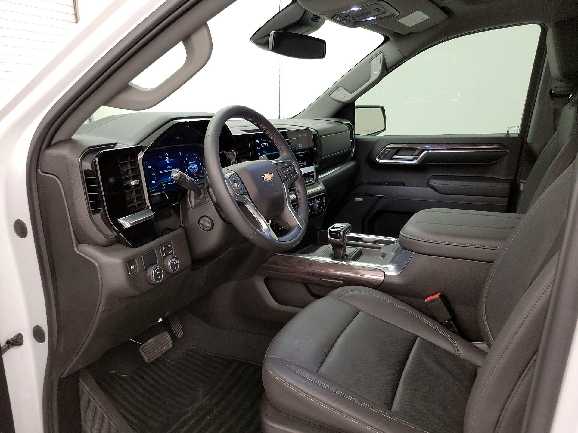 Thumbnail: 2023 Chevrolet Silverado 1500 - 11