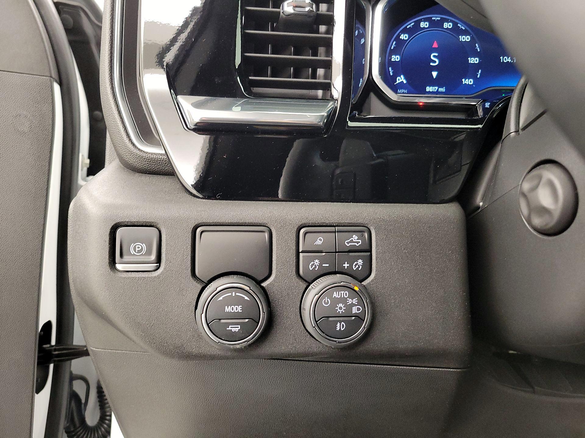 Thumbnail: 2023 Chevrolet Silverado 1500 - 13