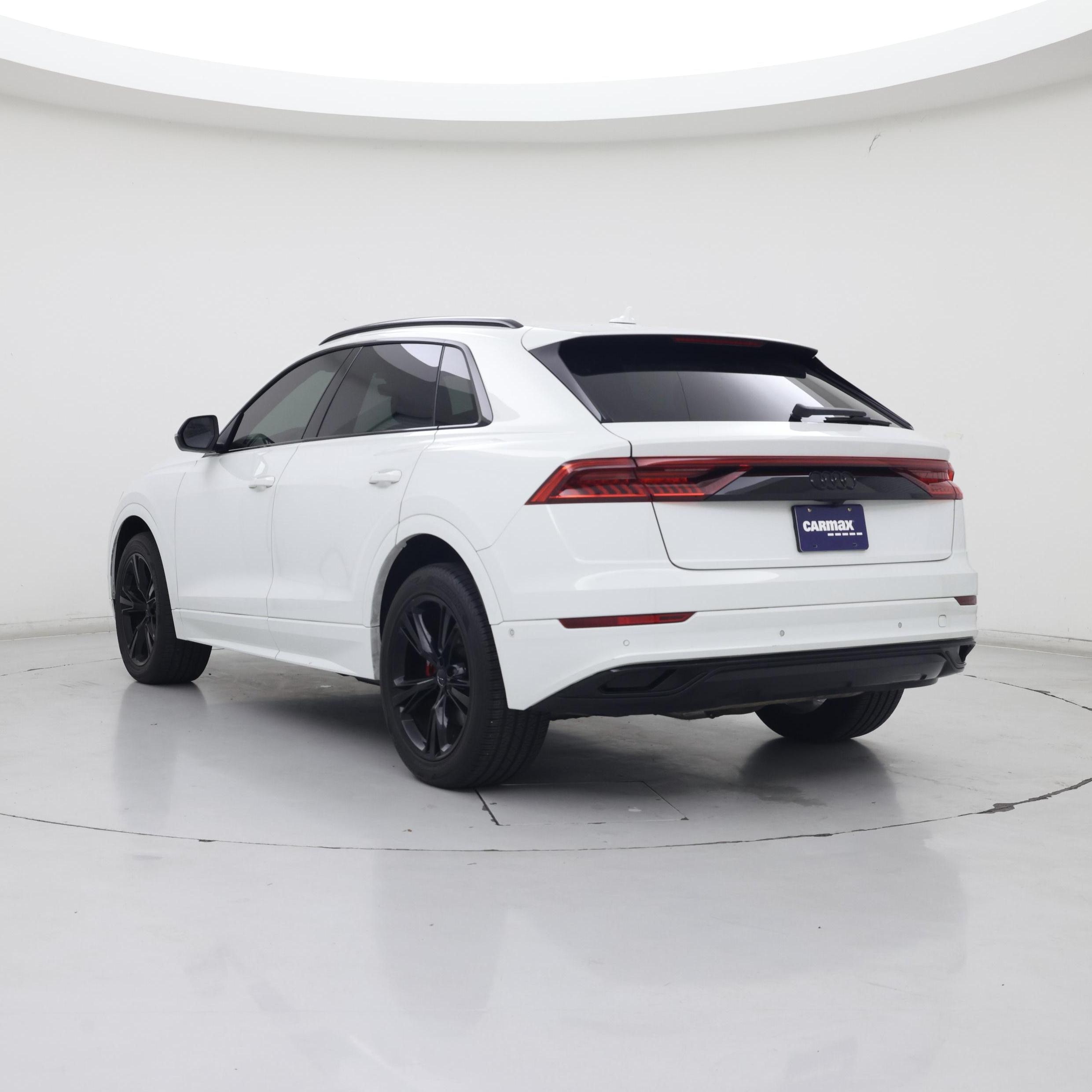 Thumbnail: 2019 Audi Q8 - 2