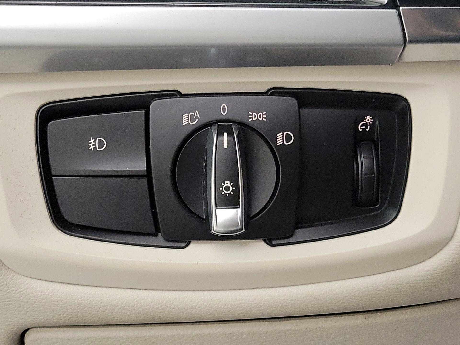 Thumbnail: 2016 BMW X5 - 13