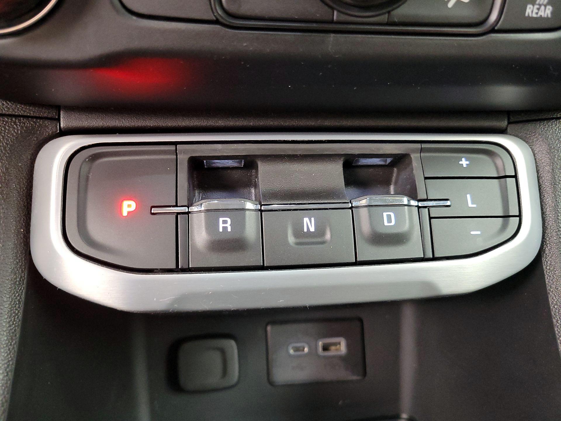Thumbnail: 2021 GMC Acadia - 17