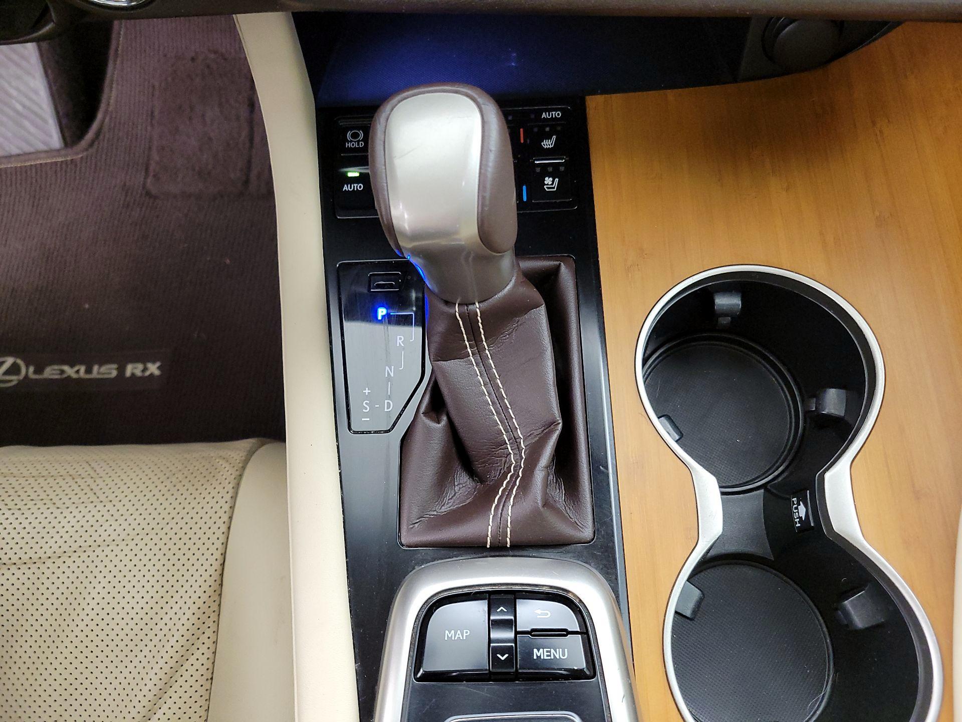 Thumbnail: 2018 Lexus RX - 18