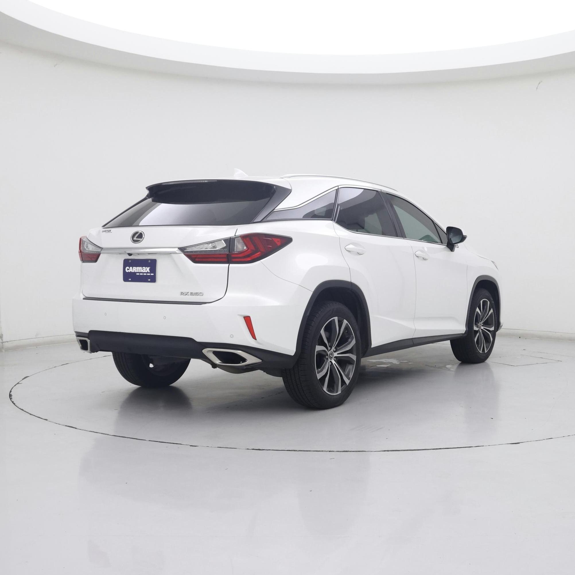 Thumbnail: 2018 Lexus RX - 8