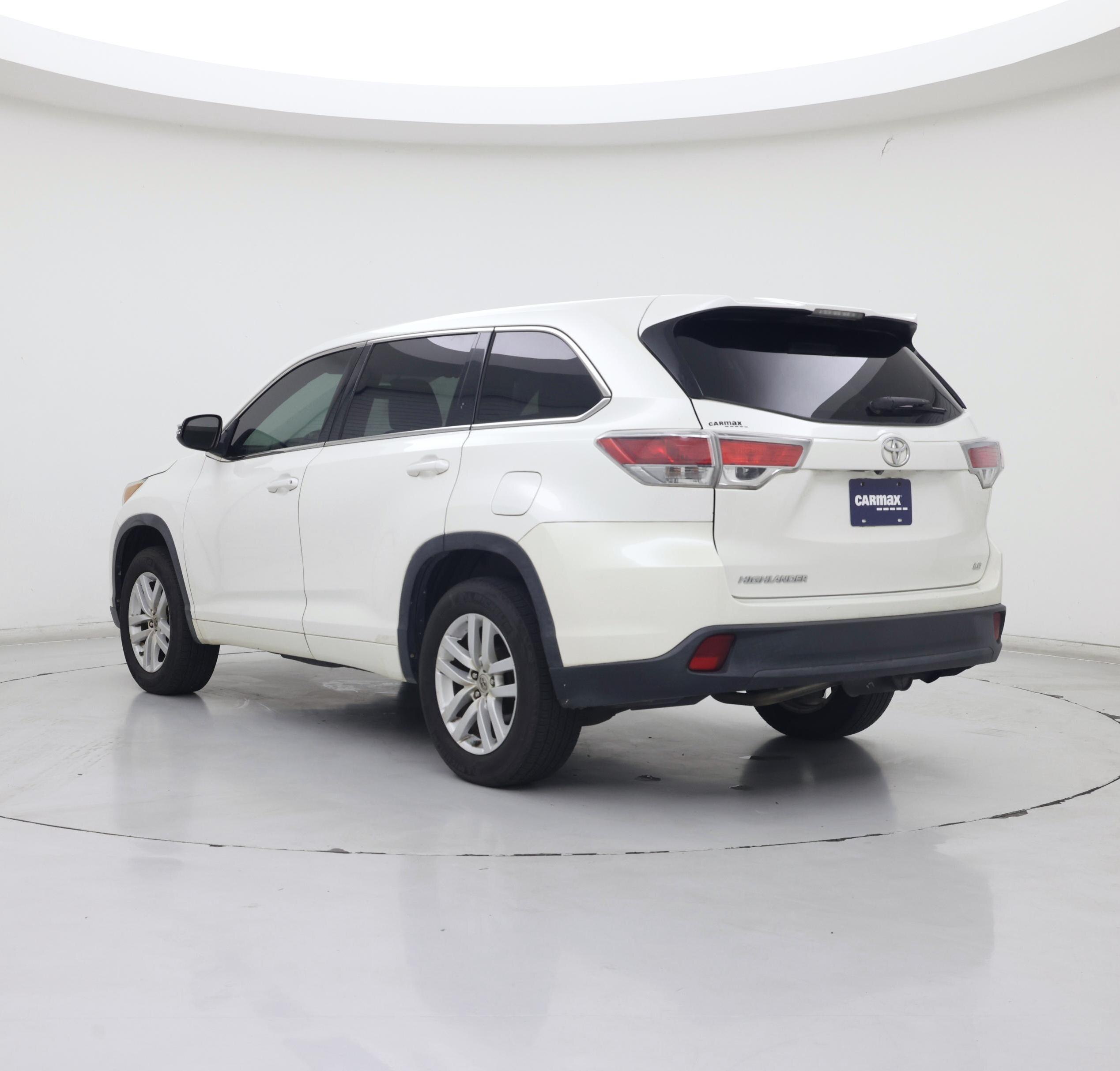 Thumbnail: 2015 Toyota Highlander - 2