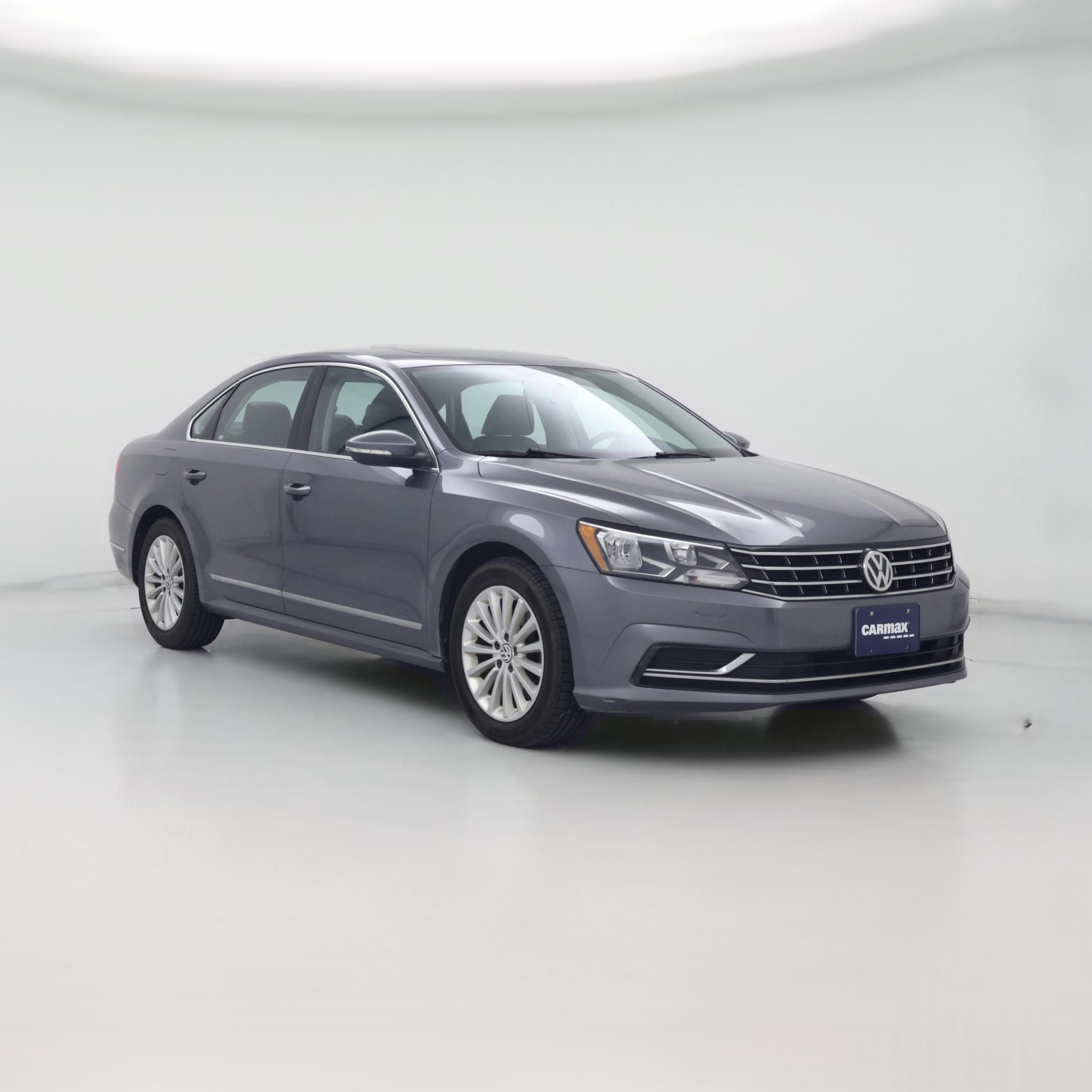 Thumbnail: 2016 Volkswagen Passat - 1