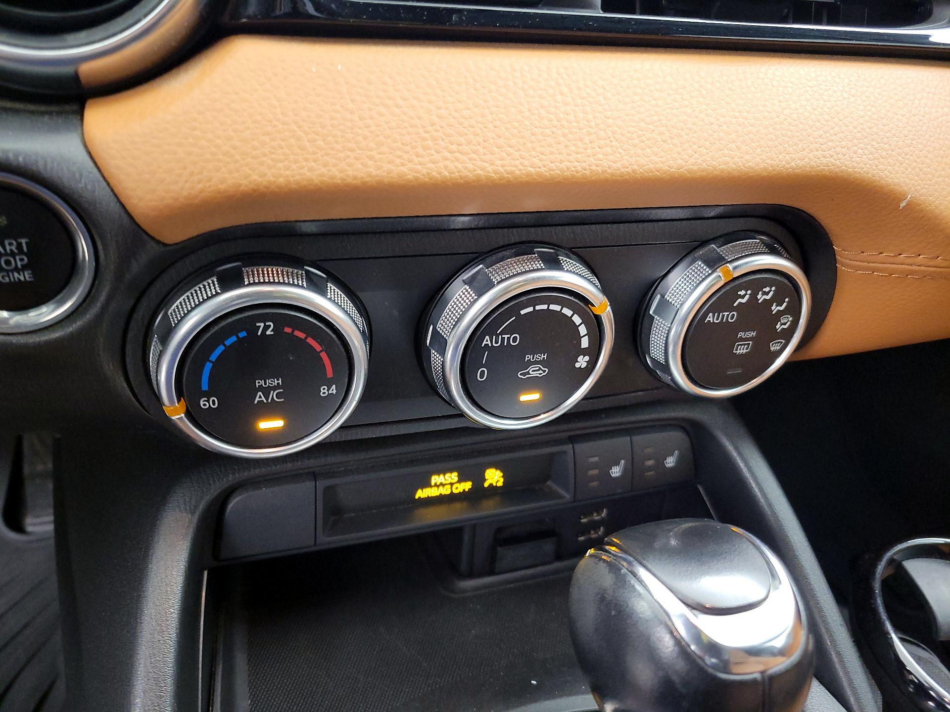 Thumbnail: 2019 Fiat 124 Spider - 17