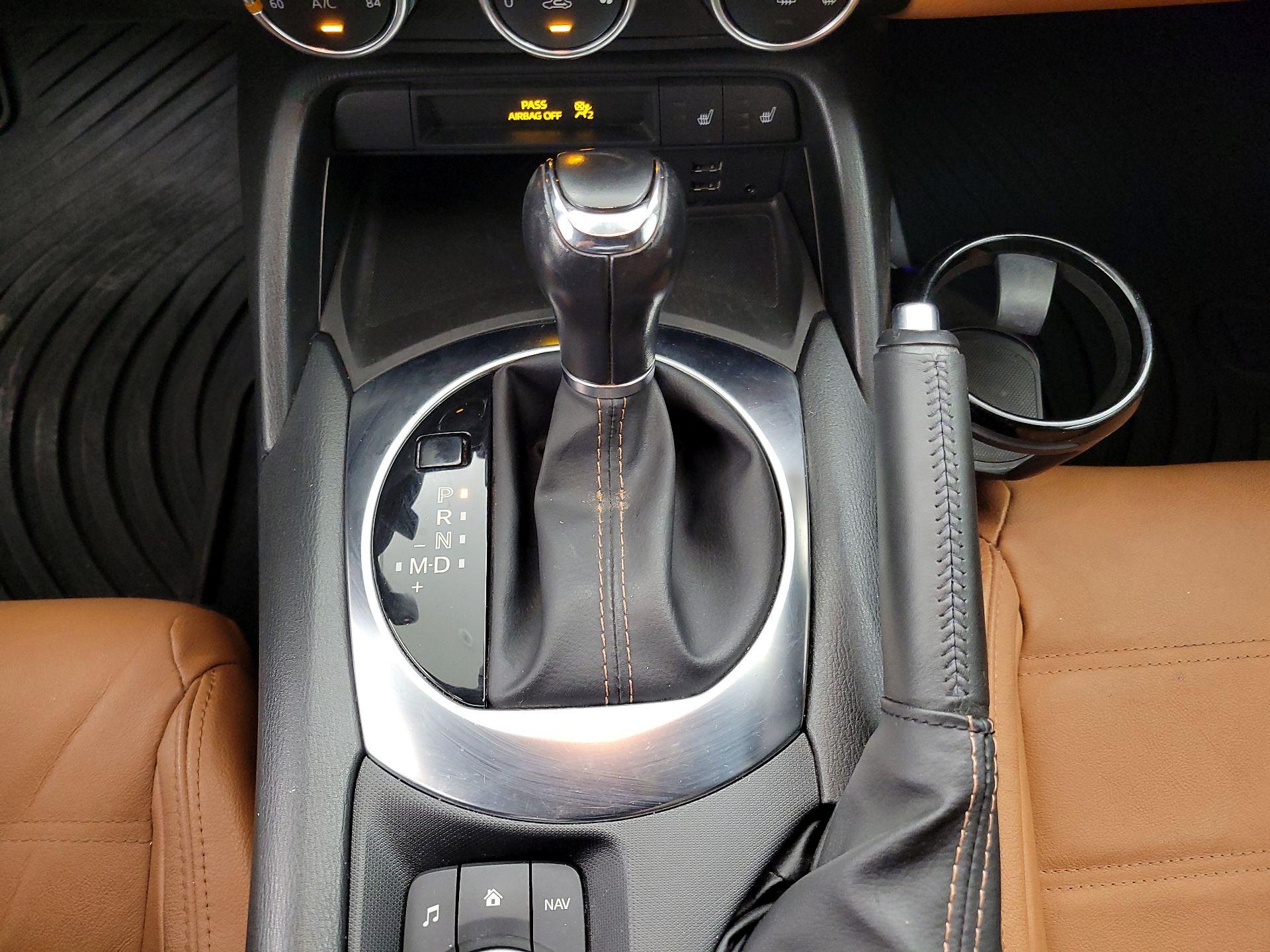 Thumbnail: 2019 Fiat 124 Spider - 18