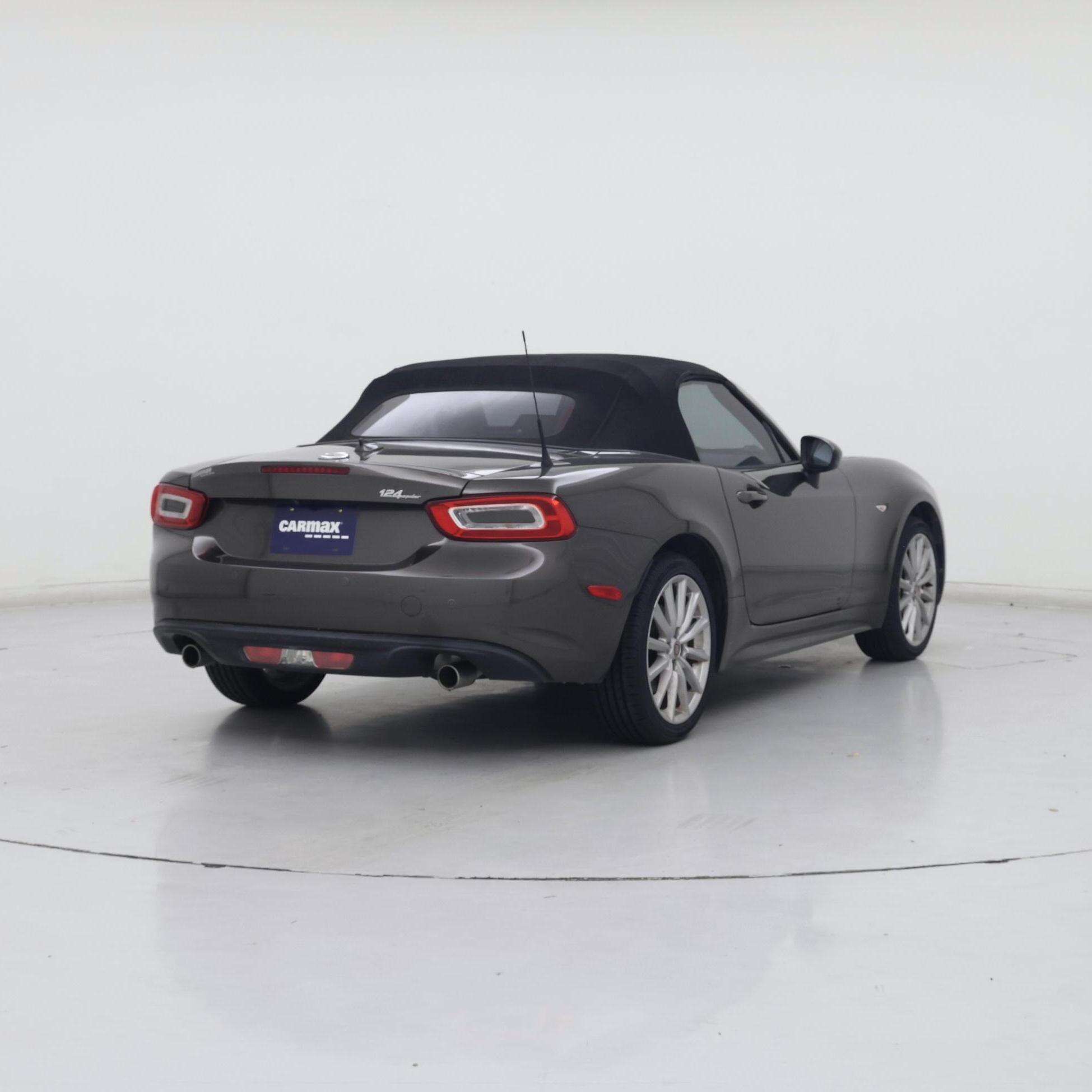 Thumbnail: 2019 Fiat 124 Spider - 8