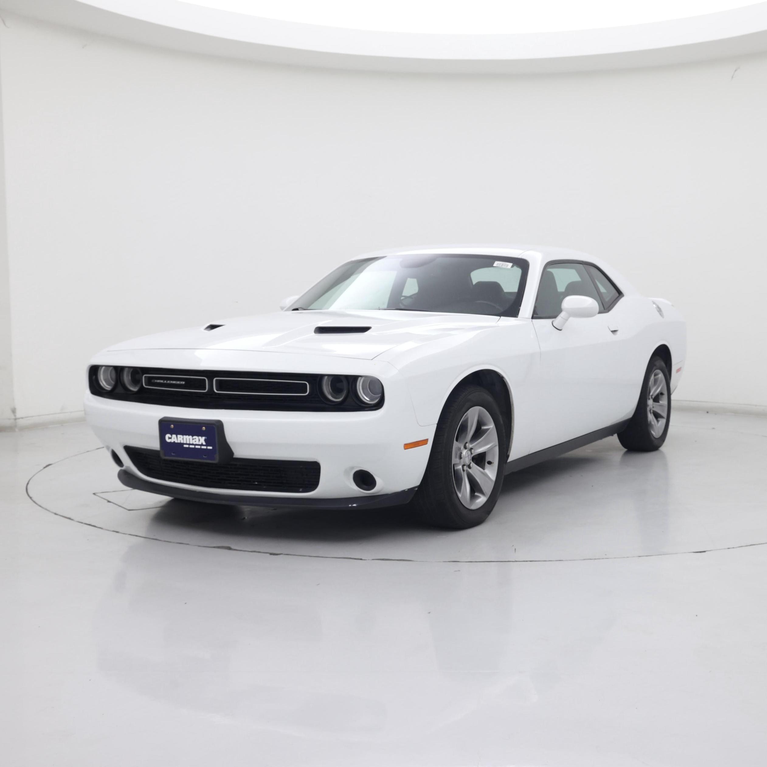 Thumbnail: 2019 Dodge Challenger - 4