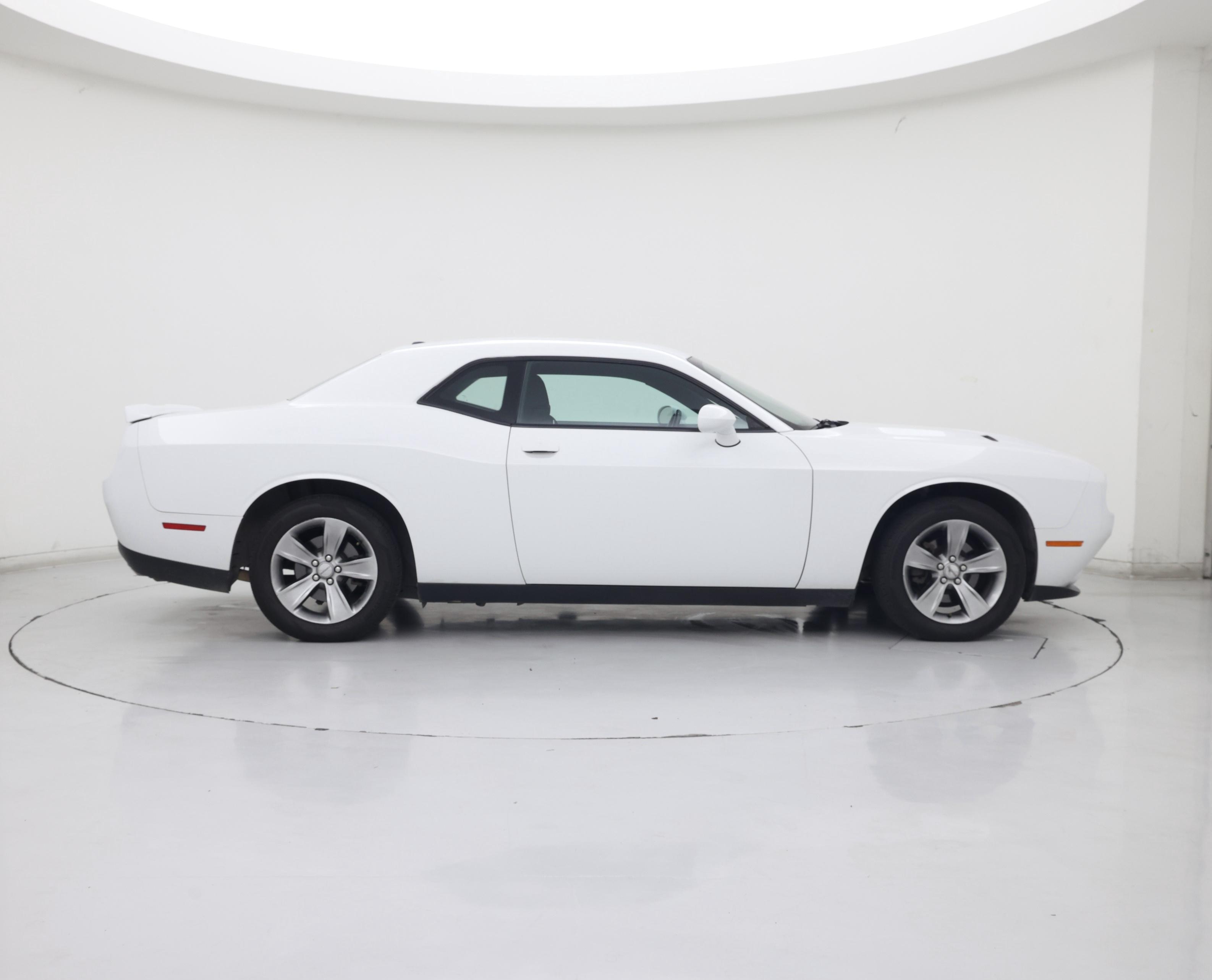 Thumbnail: 2019 Dodge Challenger - 7