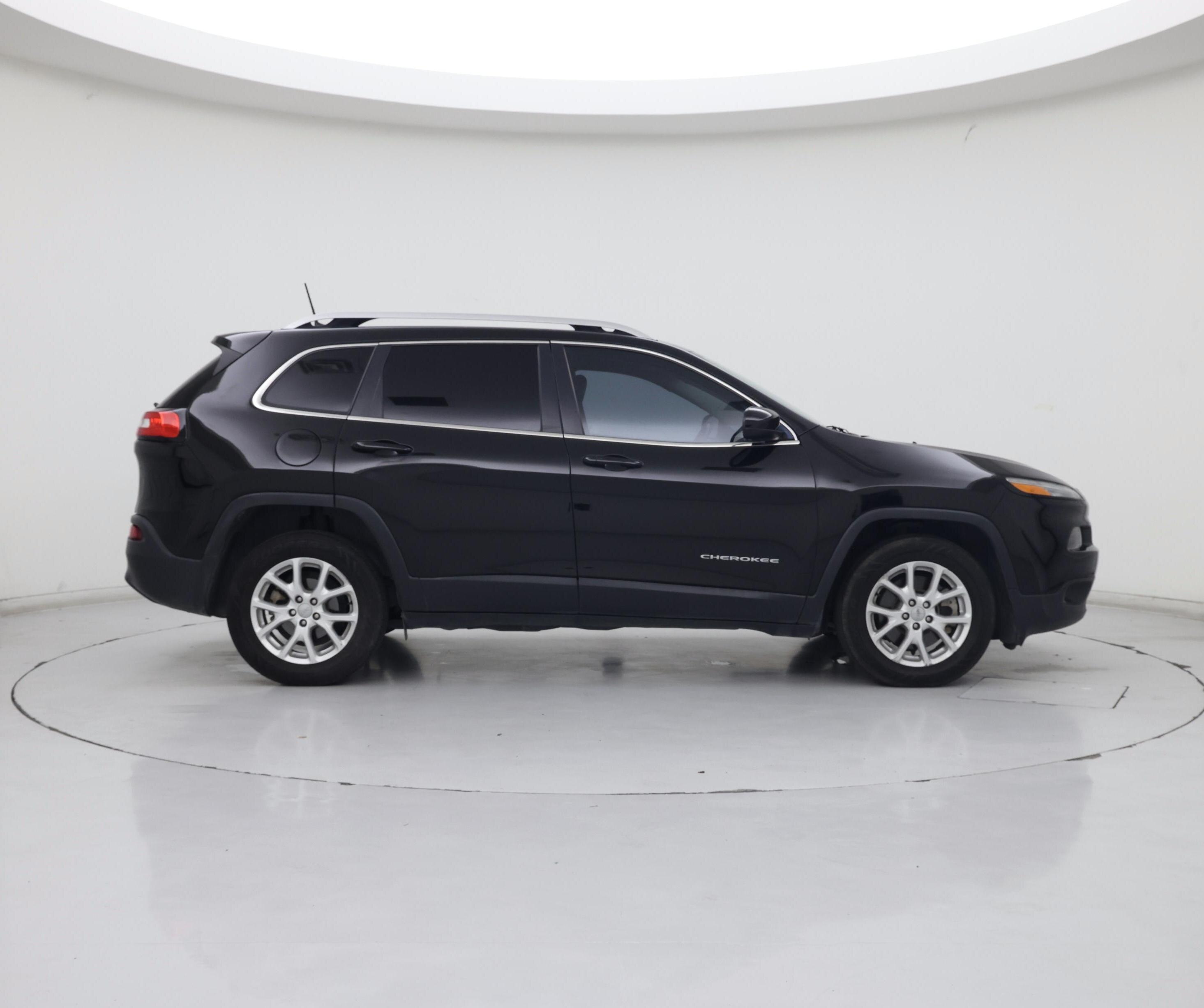 Thumbnail: 2018 Jeep Cherokee - 7