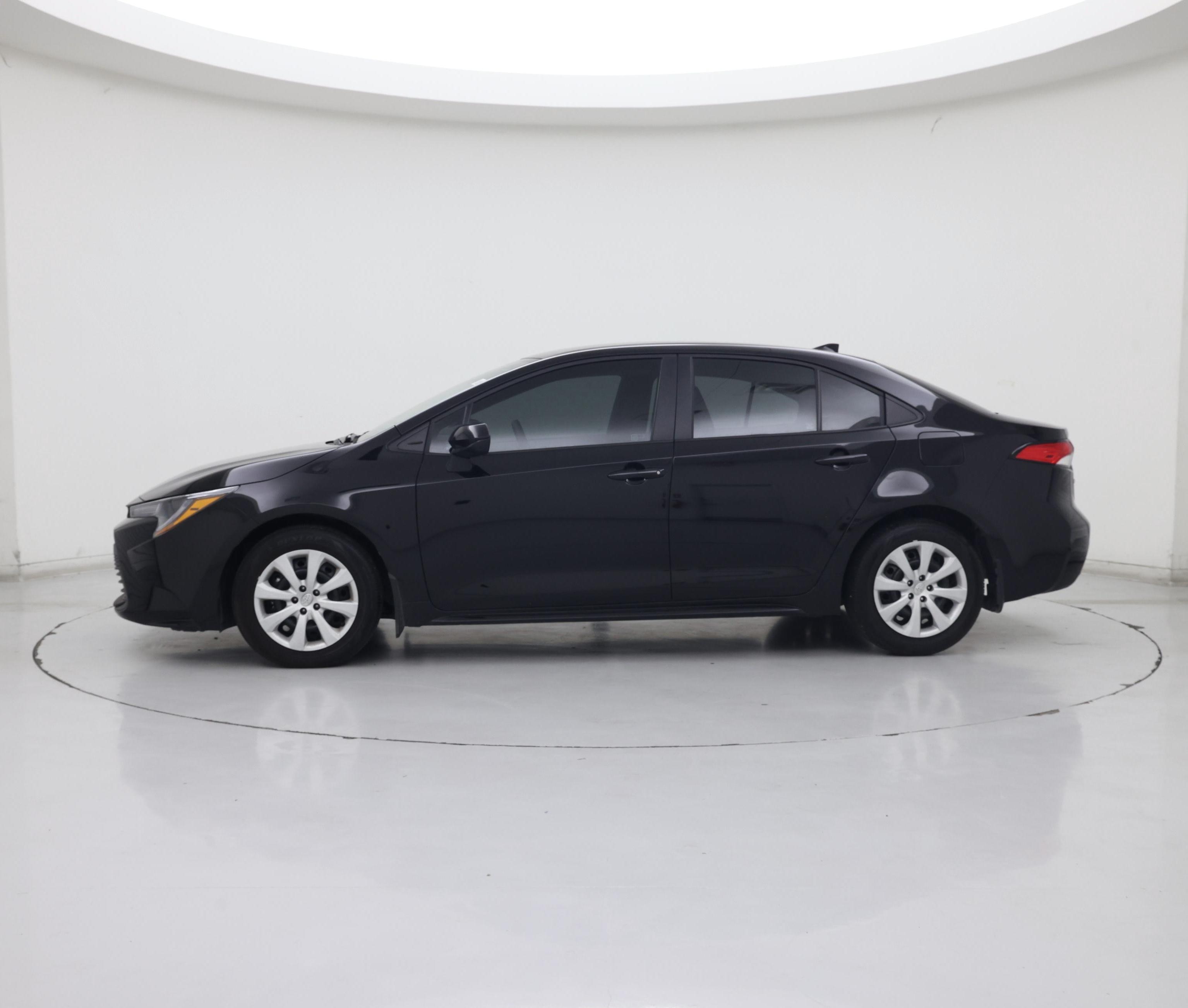 Thumbnail: 2024 Toyota Corolla - 3