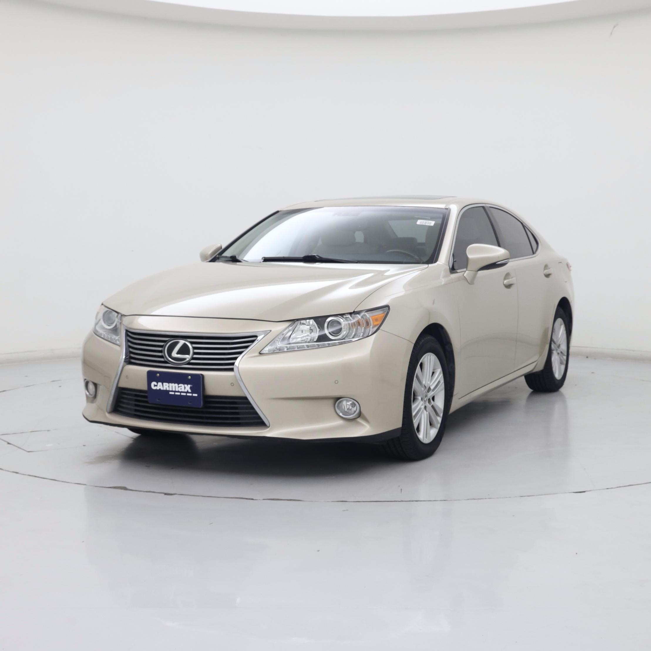 Thumbnail: 2014 Lexus ES - 4