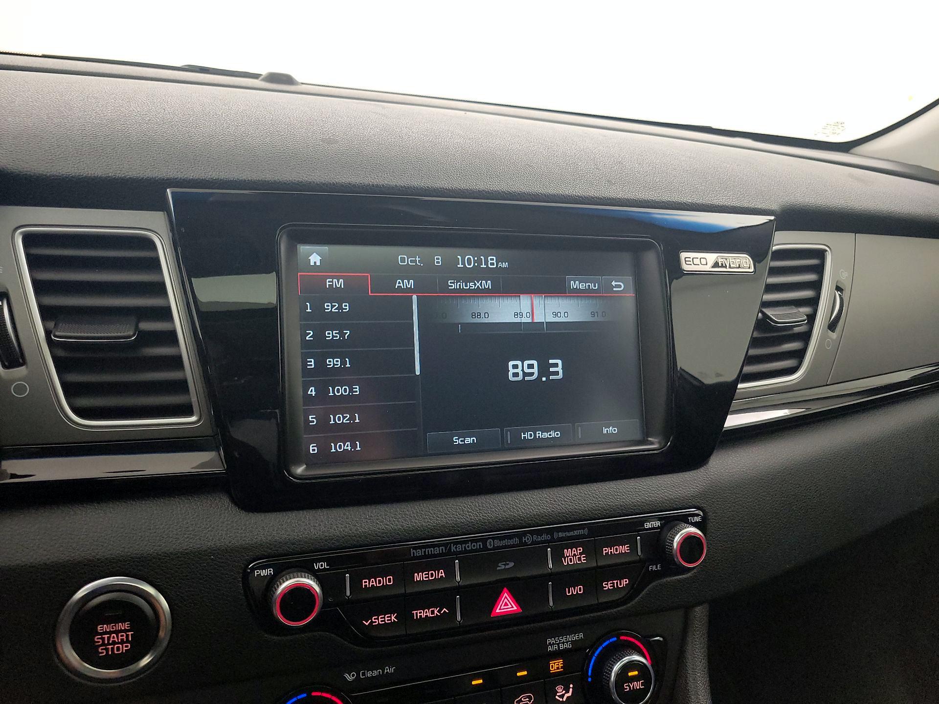 Thumbnail: 2018 Kia Niro - 16