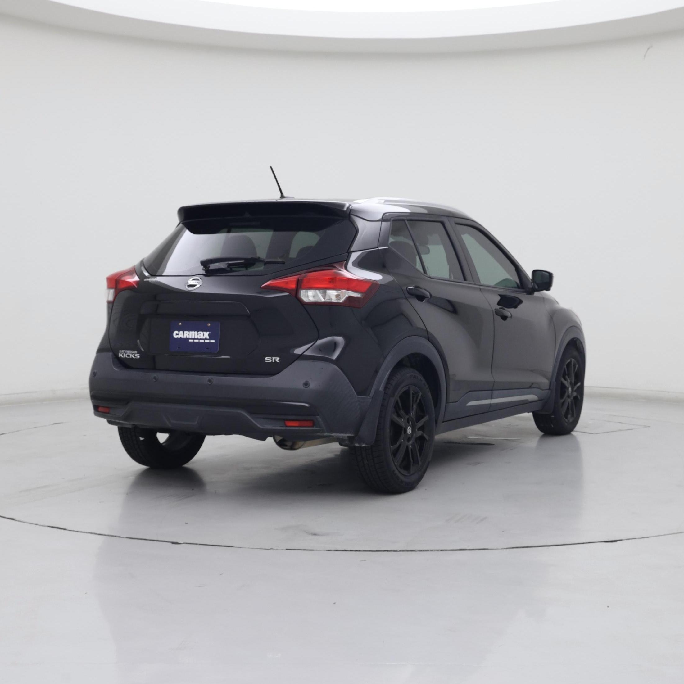 Thumbnail: 2020 Nissan Kicks - 8