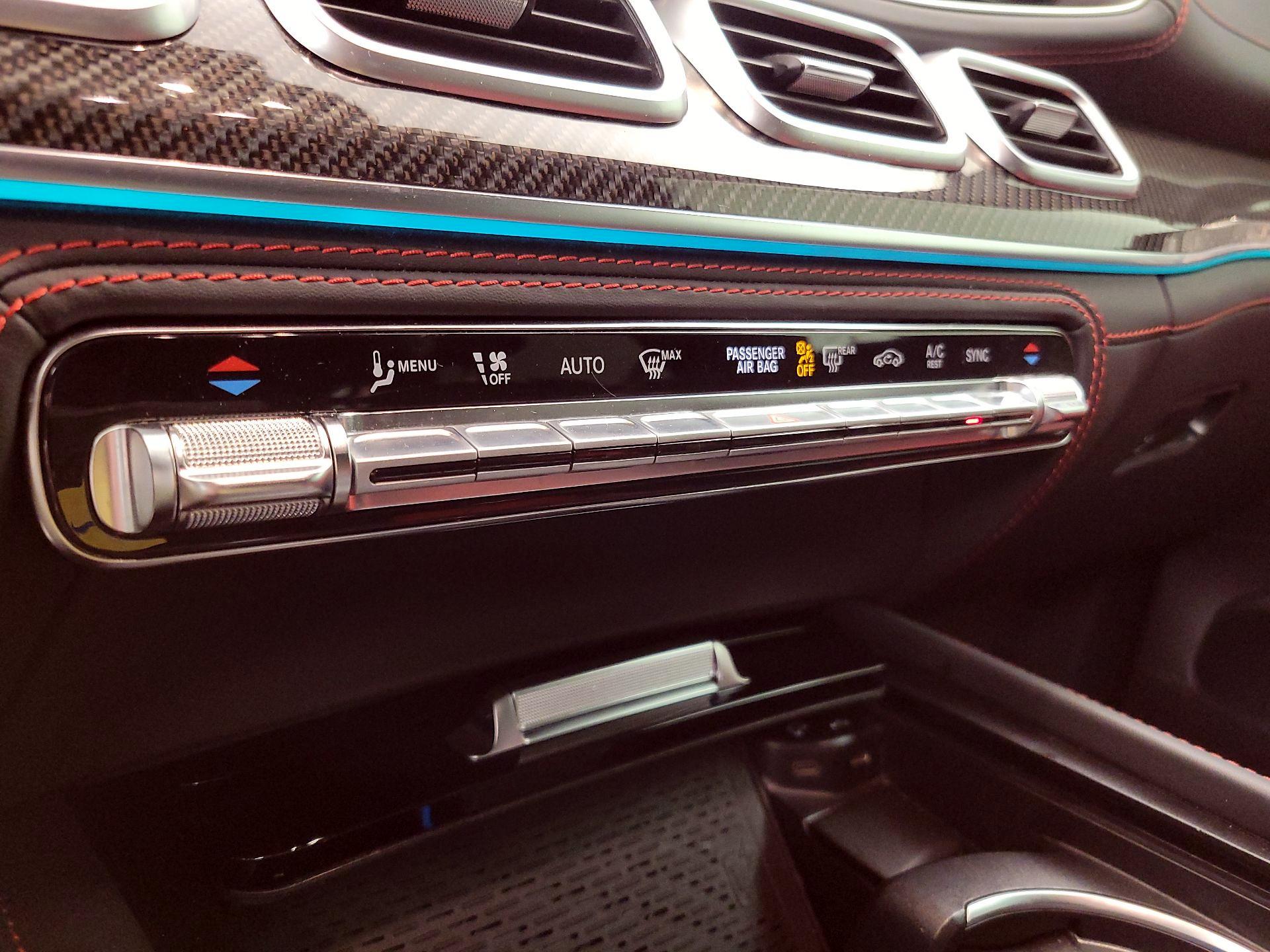 Thumbnail: 2022 Mercedes-Benz GL-Class - 17