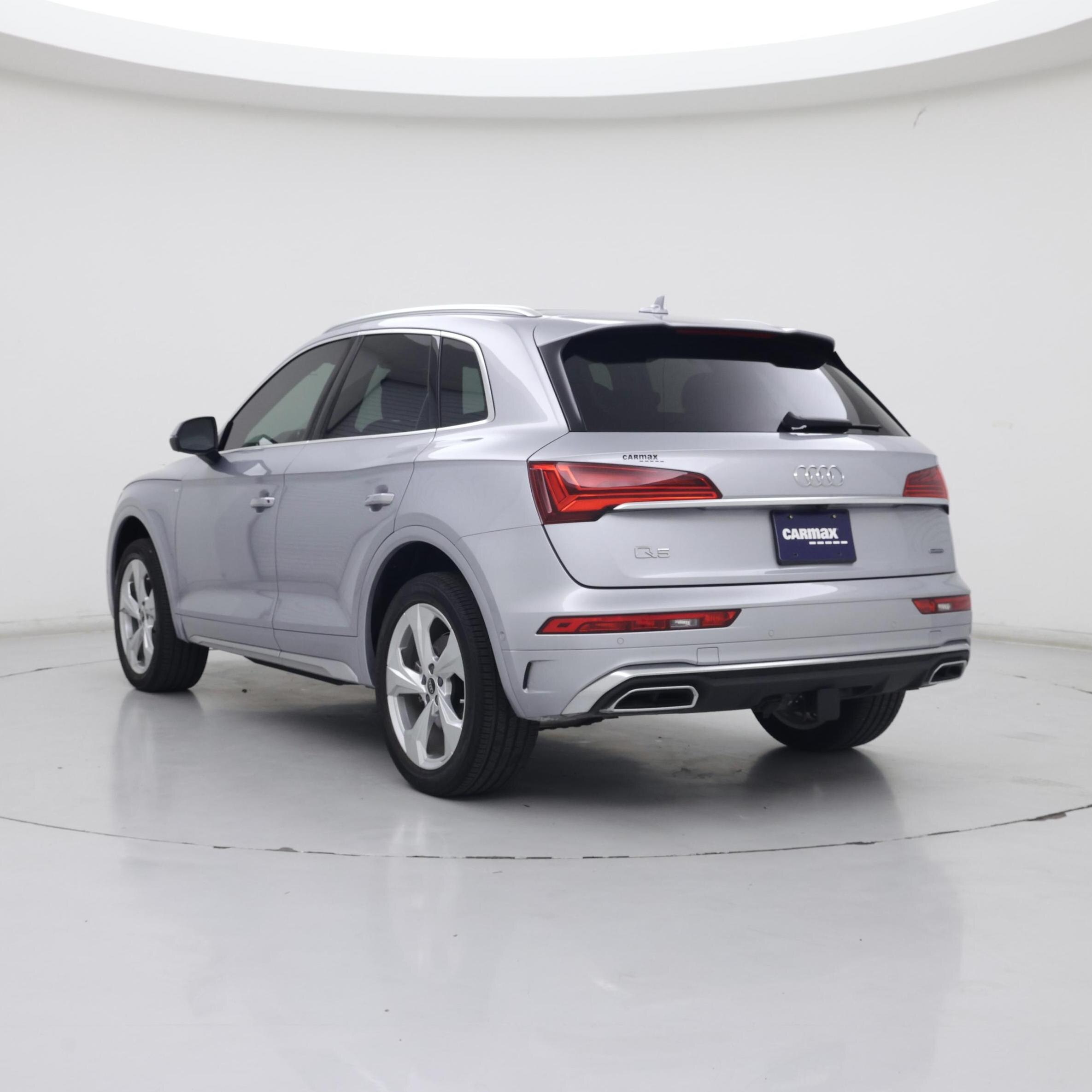 Thumbnail: 2023 Audi Q5 - 2