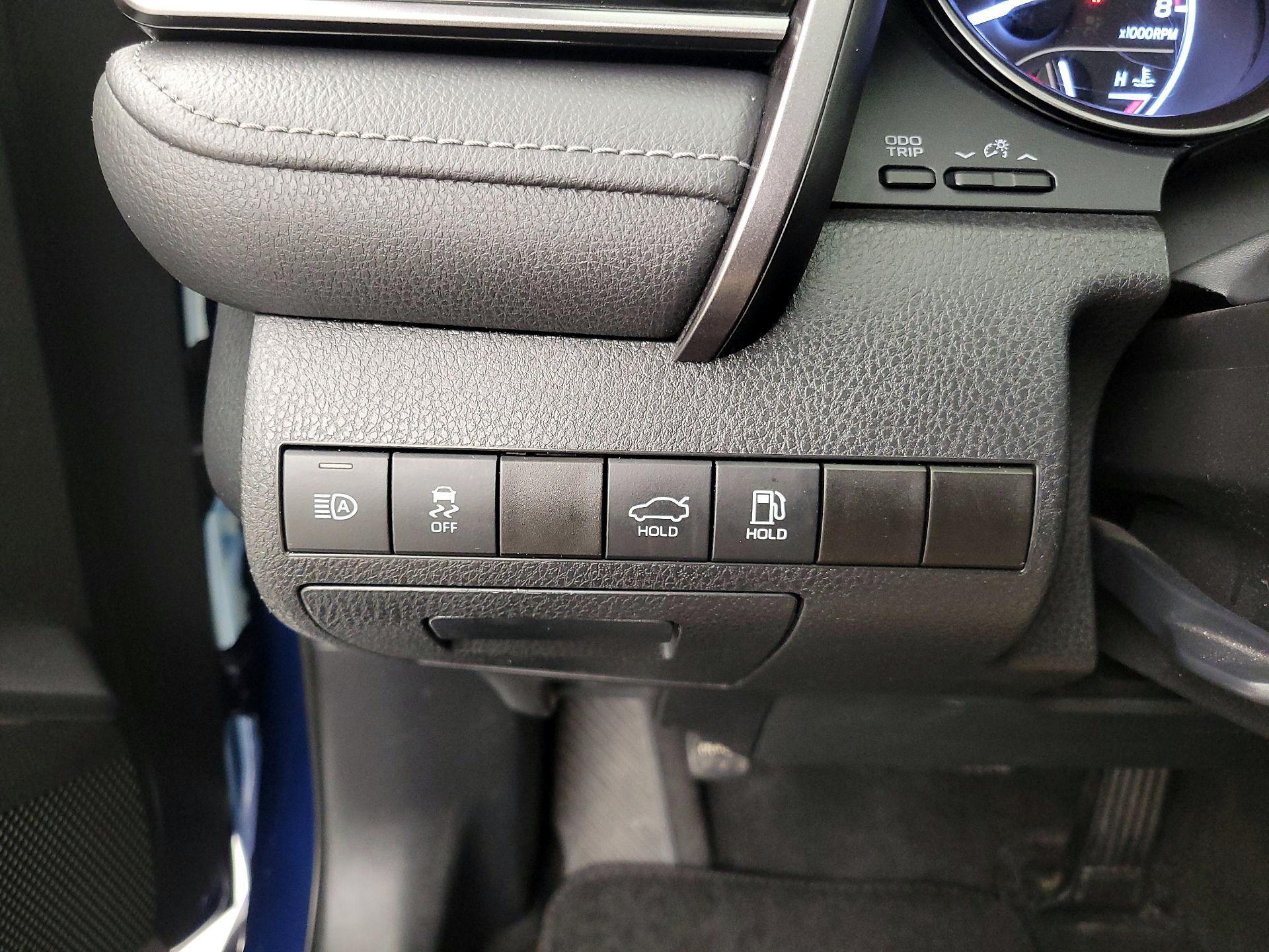 Thumbnail: 2023 Toyota Camry - 13