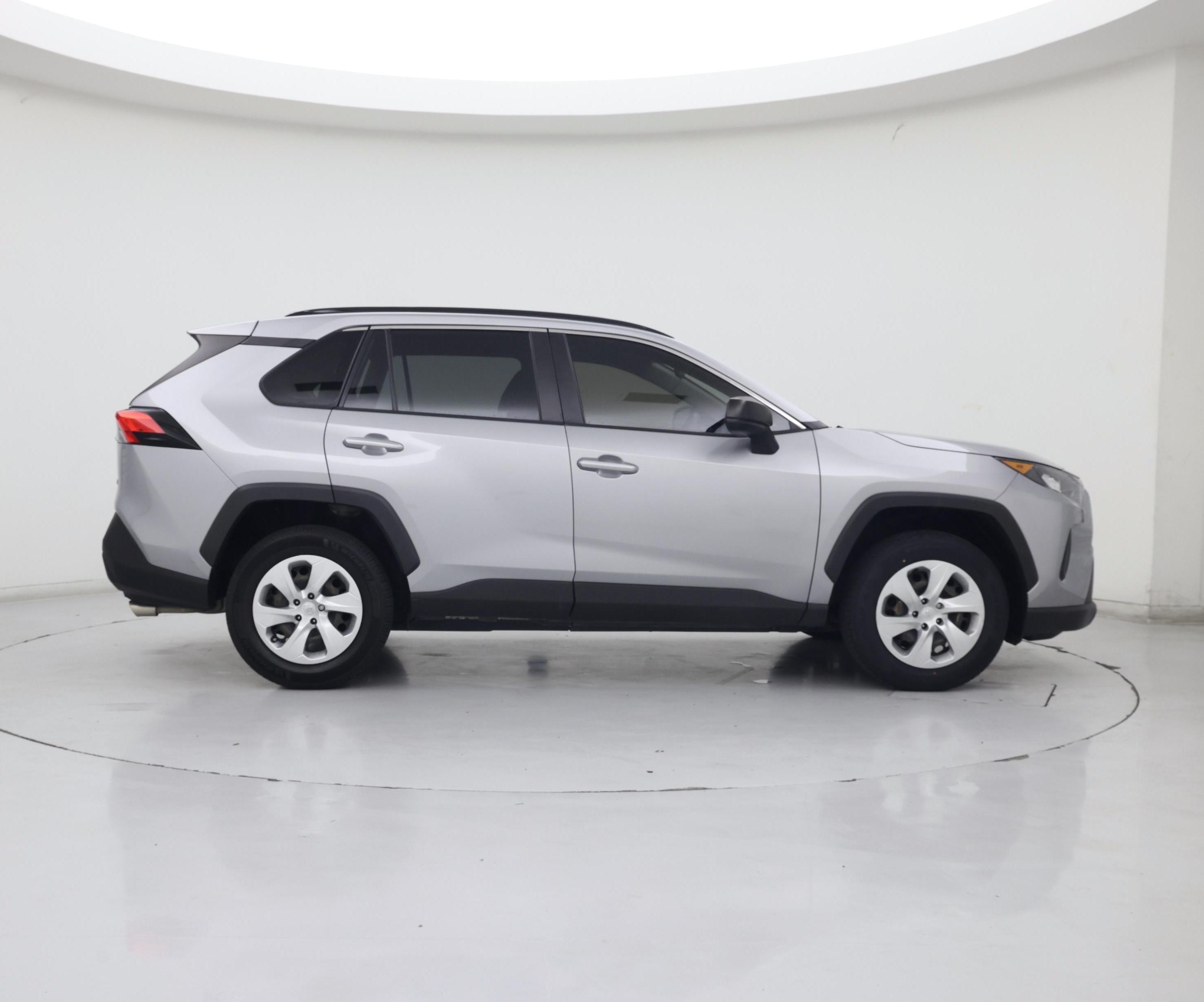 Thumbnail: 2021 Toyota RAV4 - 7