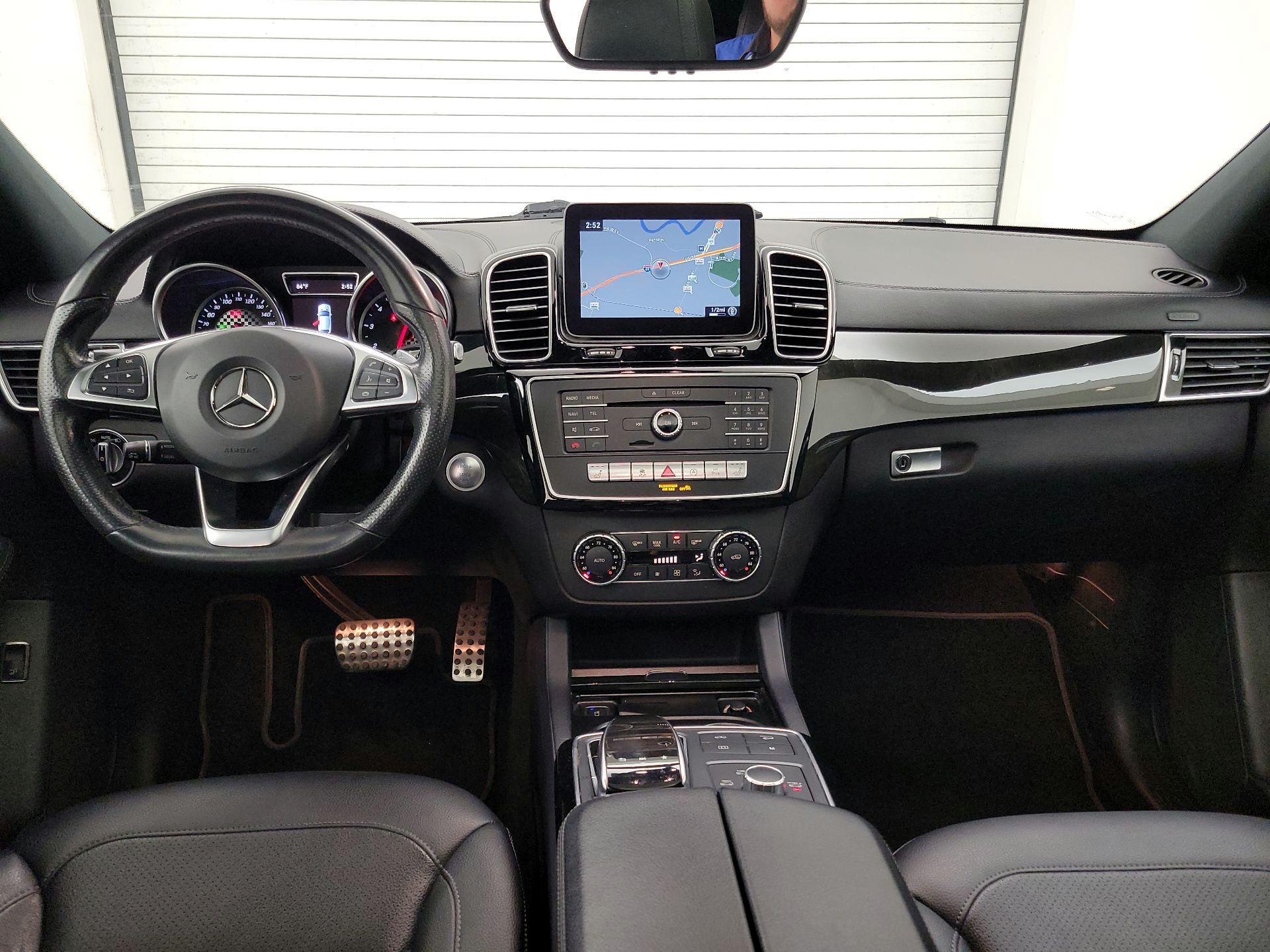 Thumbnail: 2019 Mercedes-Benz GLE - 9