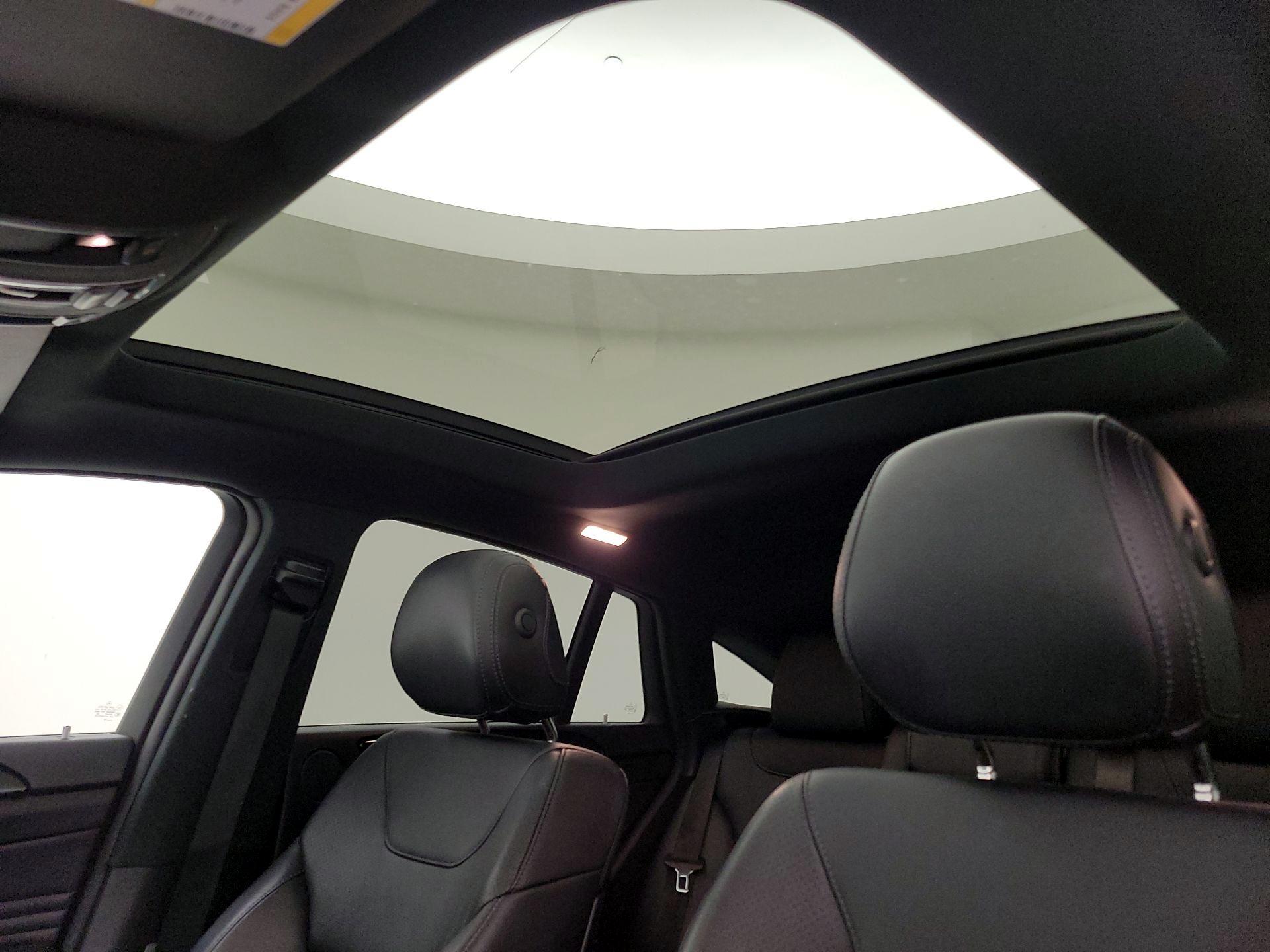 Thumbnail: 2019 Mercedes-Benz GLE - 19
