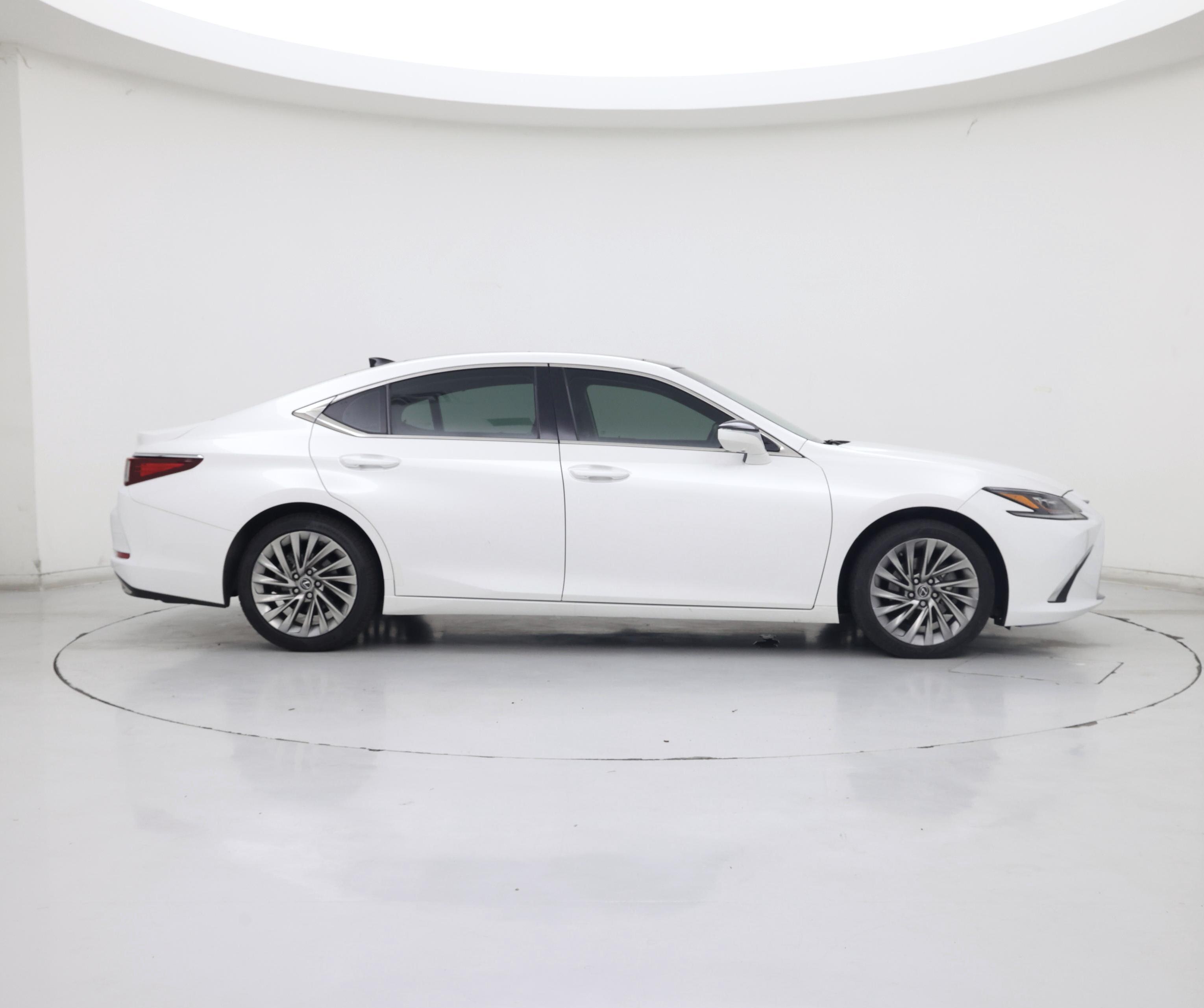Thumbnail: 2019 Lexus ES - 7