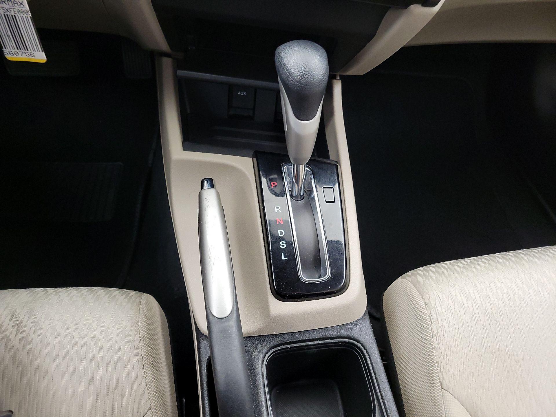 Thumbnail: 2015 Honda Civic - 17