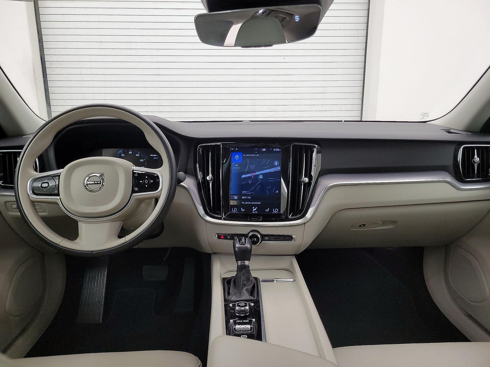 Thumbnail: 2019 Volvo S60 - 9