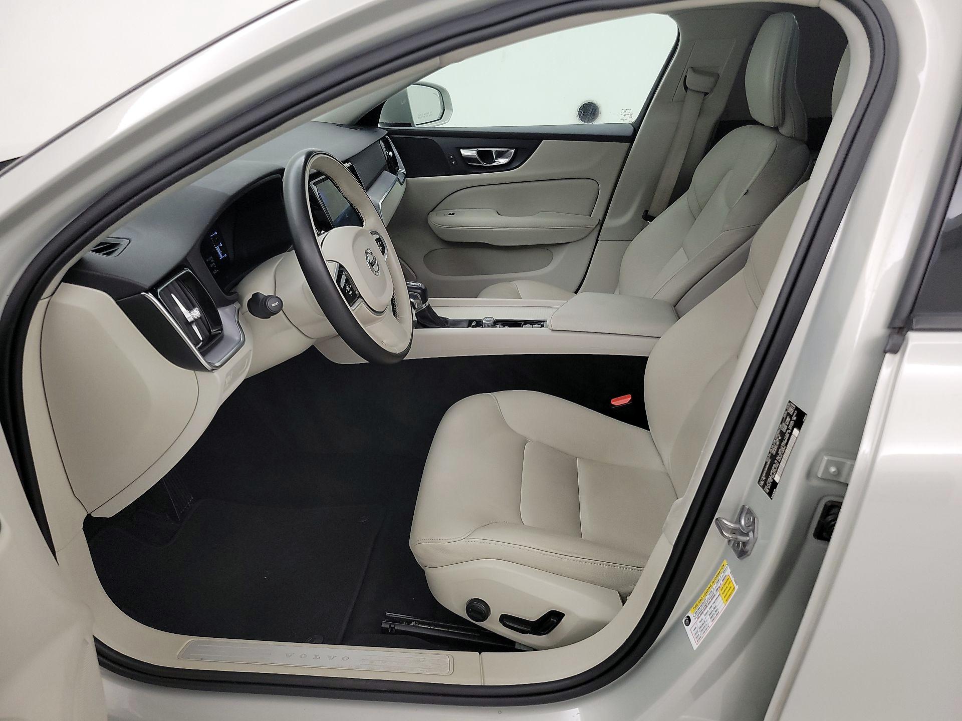 Thumbnail: 2019 Volvo S60 - 11