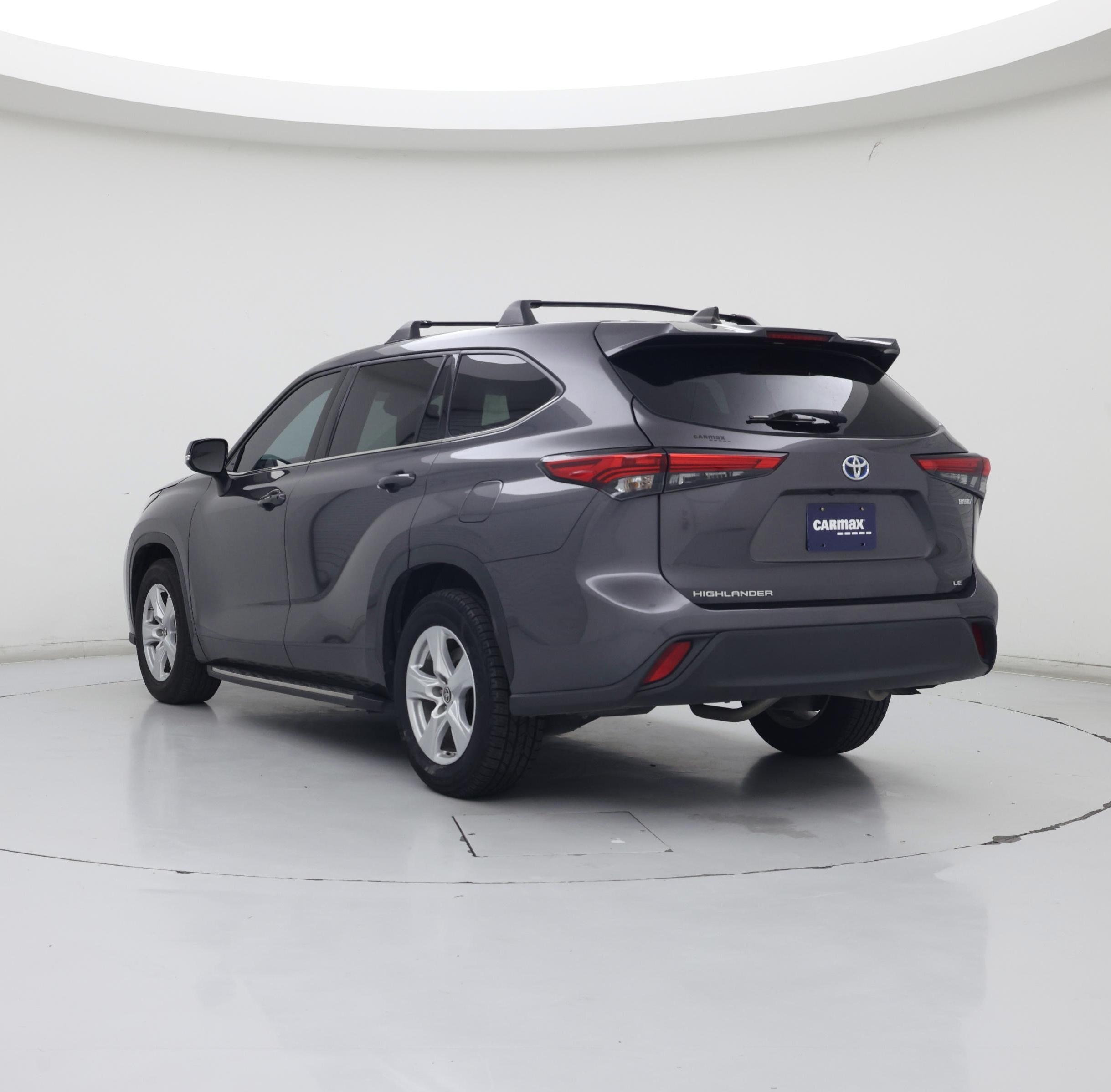 Thumbnail: 2022 Toyota Highlander - 2