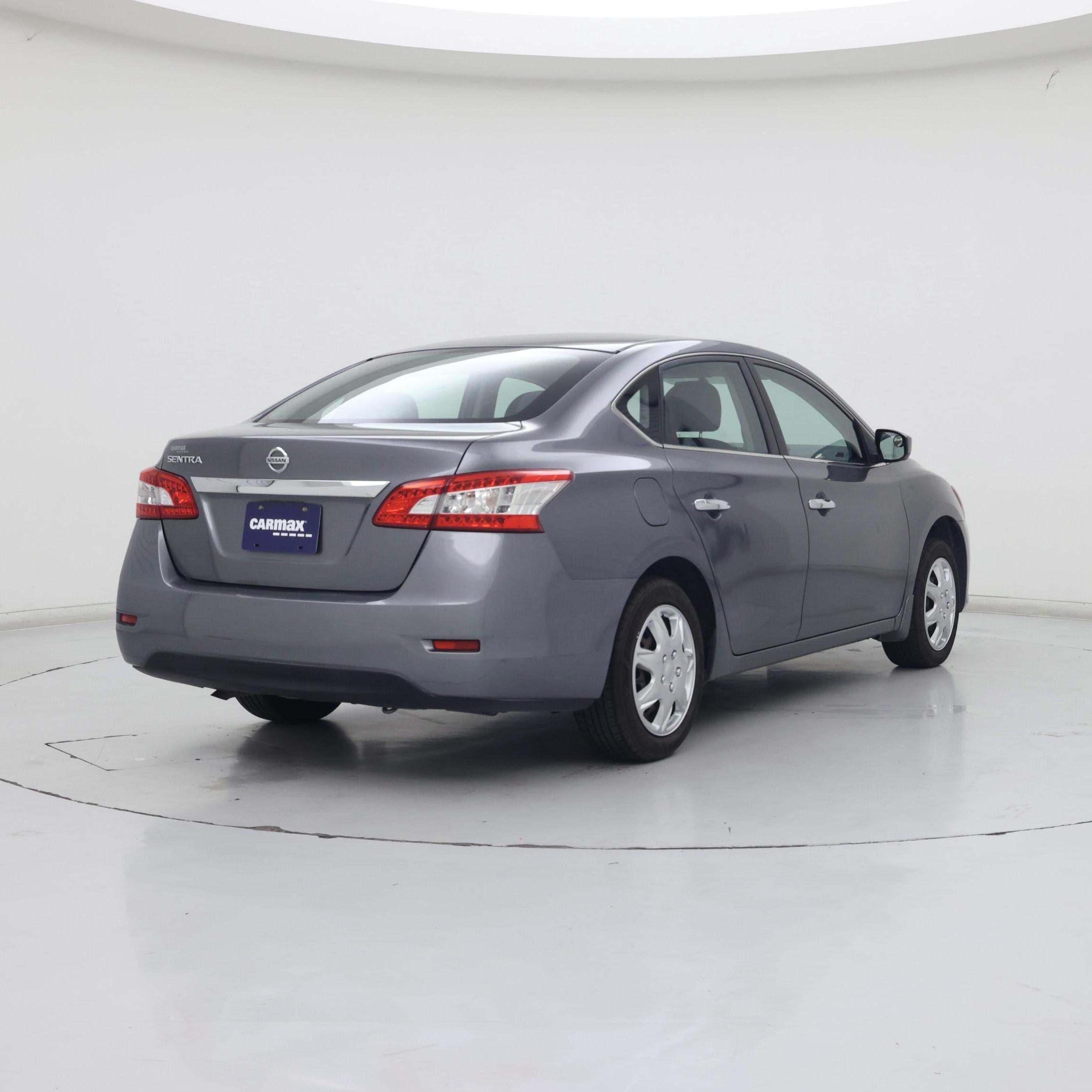 Thumbnail: 2015 Nissan Sentra - 8