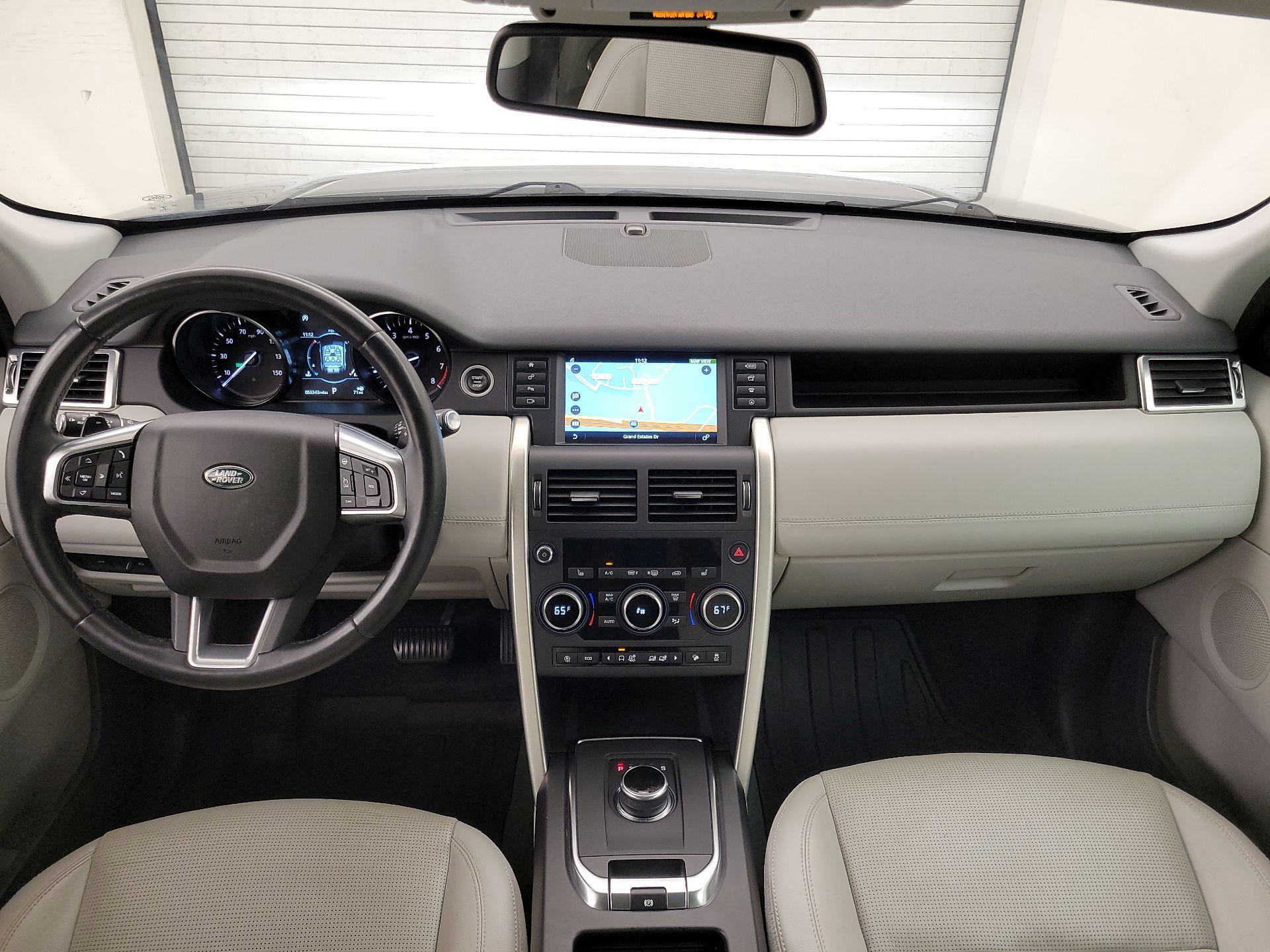 Thumbnail: 2019 Land Rover Discovery Sport - 9