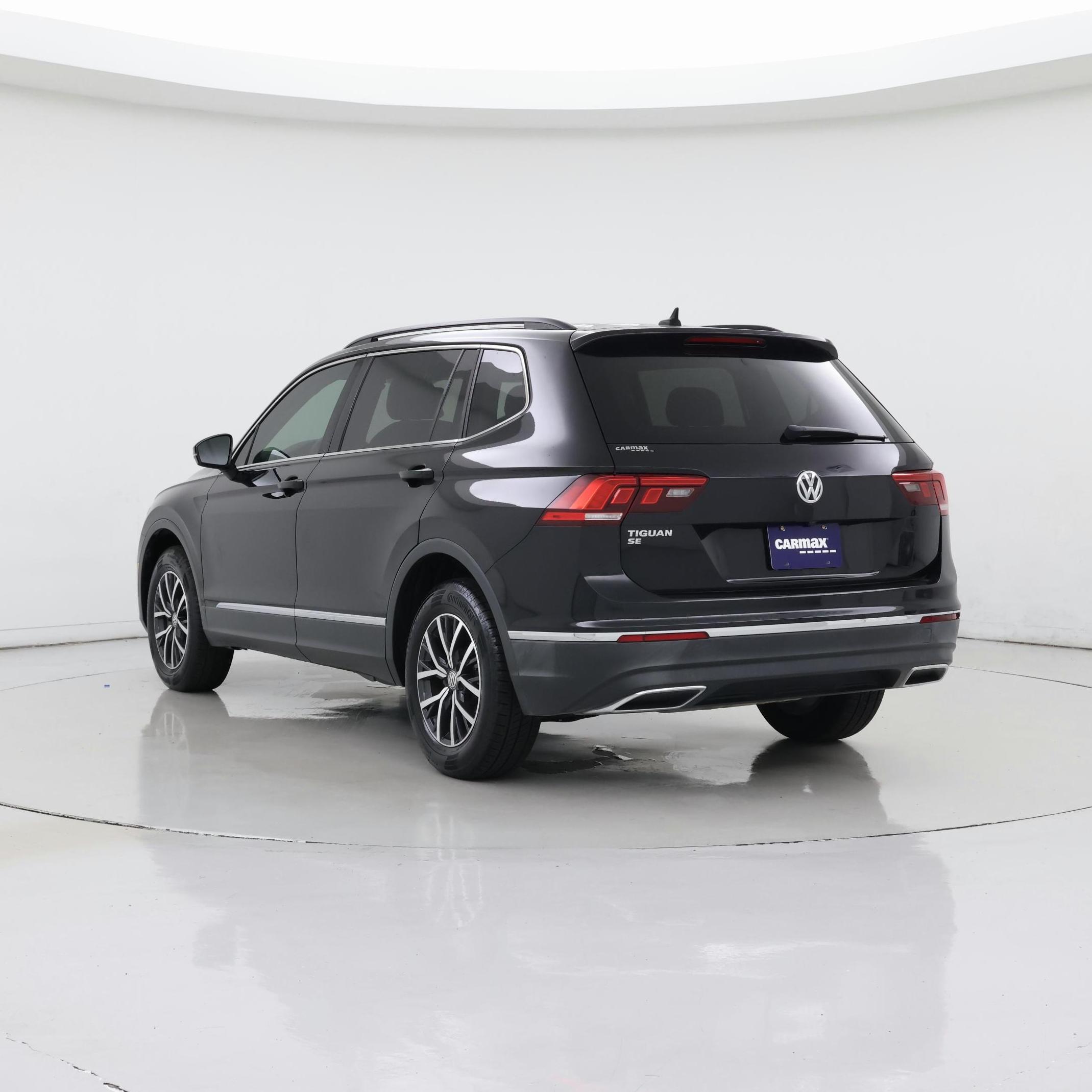 Thumbnail: 2020 Volkswagen Tiguan - 2