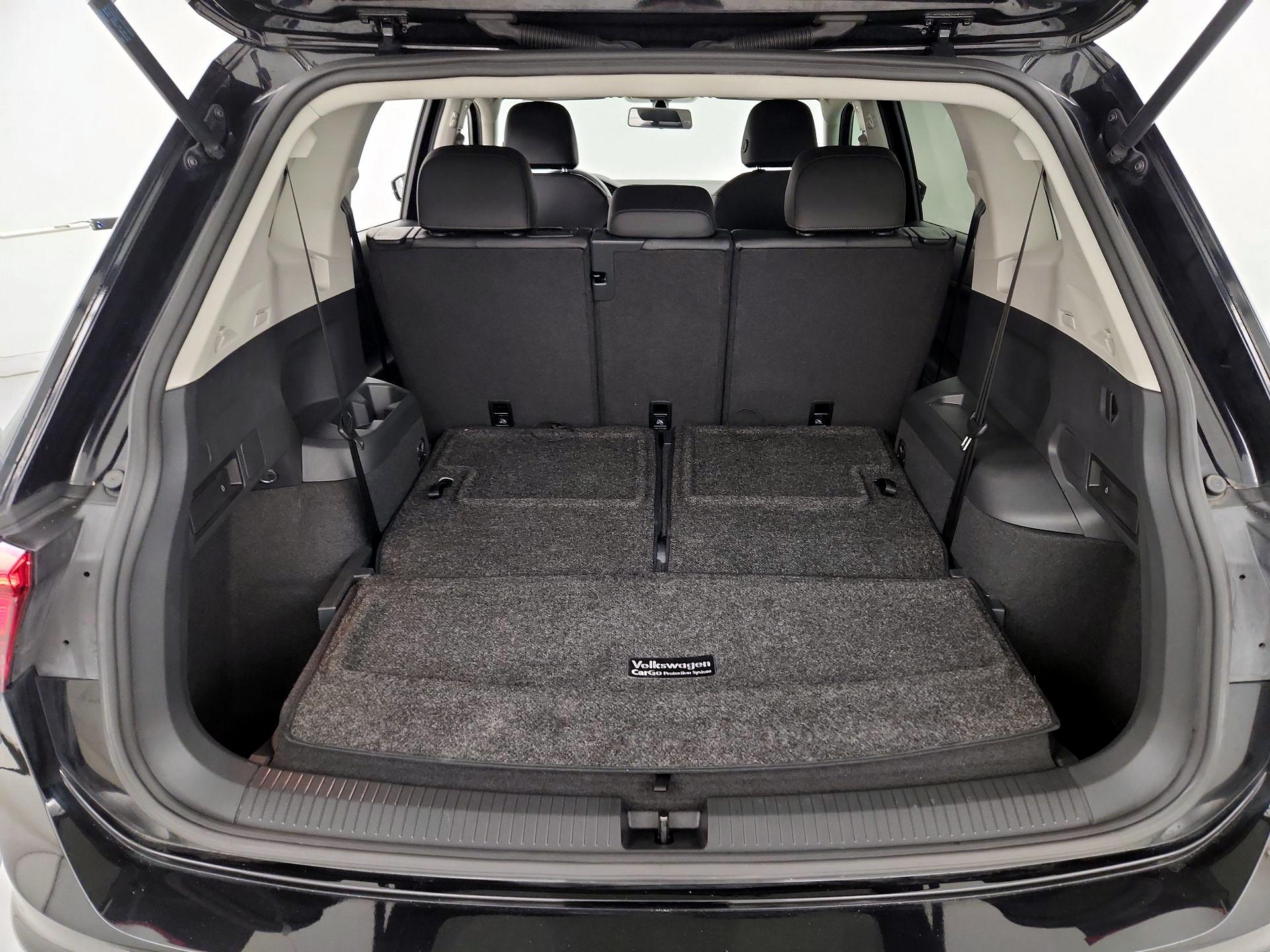 Thumbnail: 2020 Volkswagen Tiguan - 20