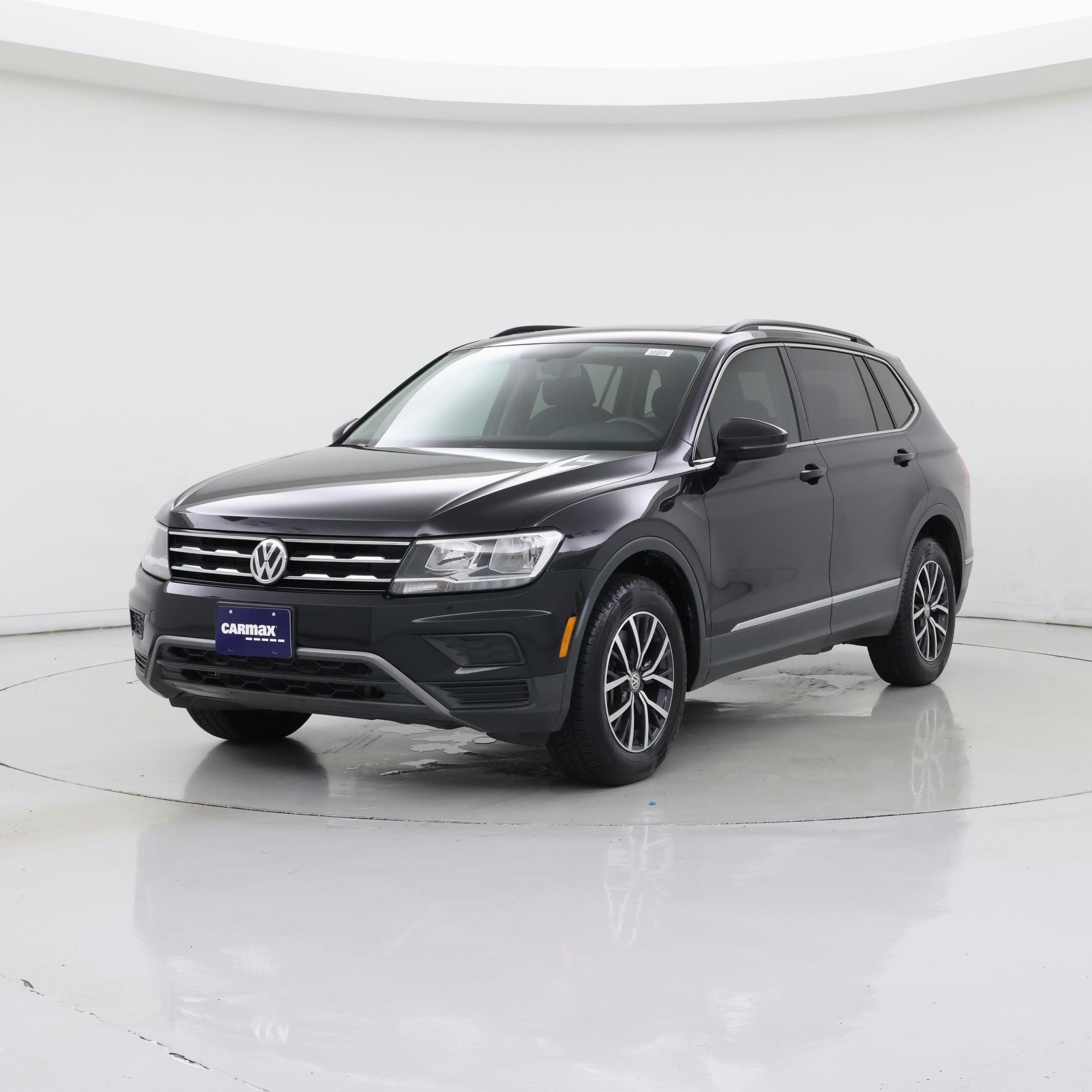 Thumbnail: 2020 Volkswagen Tiguan - 4