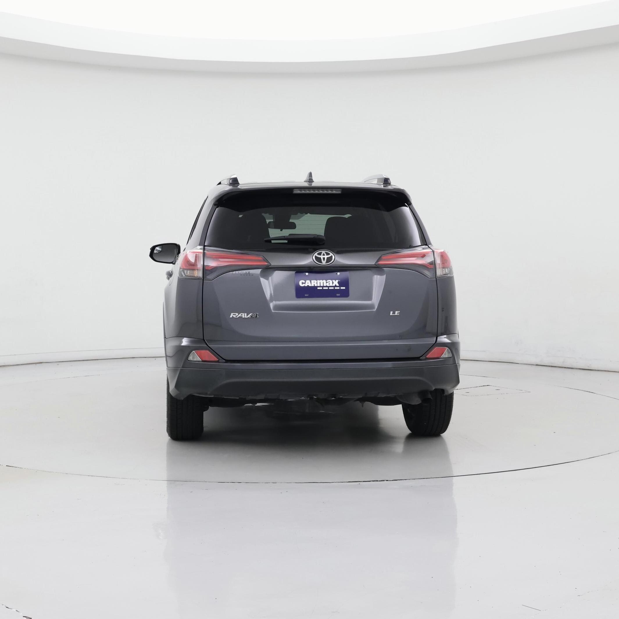 Thumbnail: 2018 Toyota RAV4 - 6