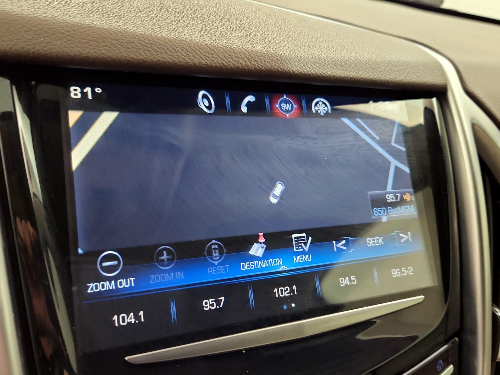 Thumbnail: 2016 Cadillac SRX - 14