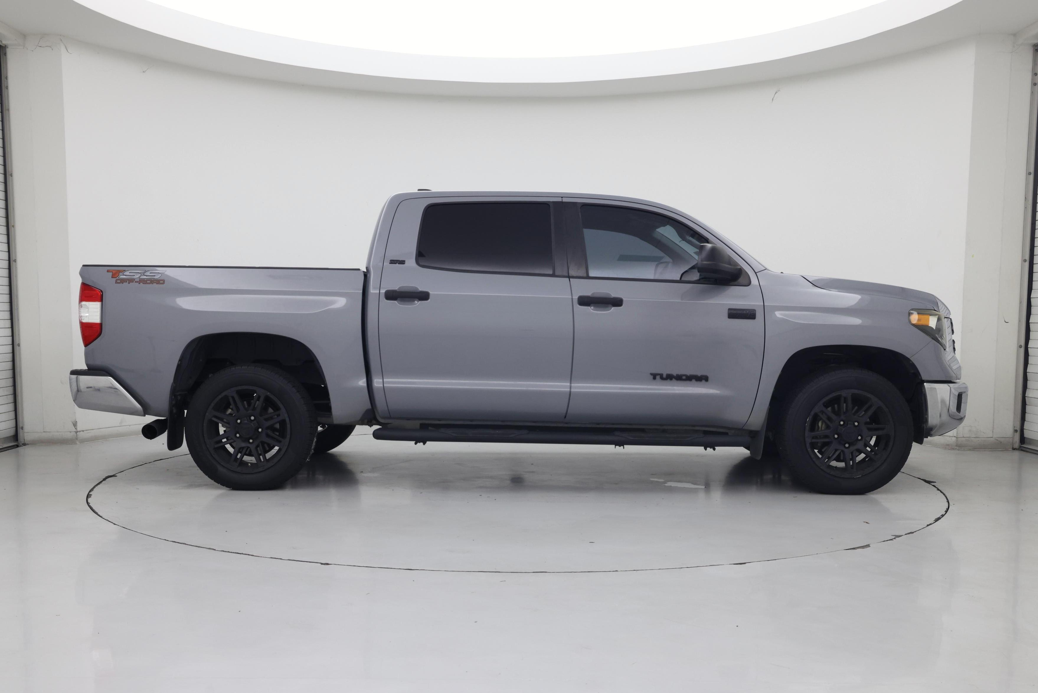 Thumbnail: 2020 Toyota Tundra - 7