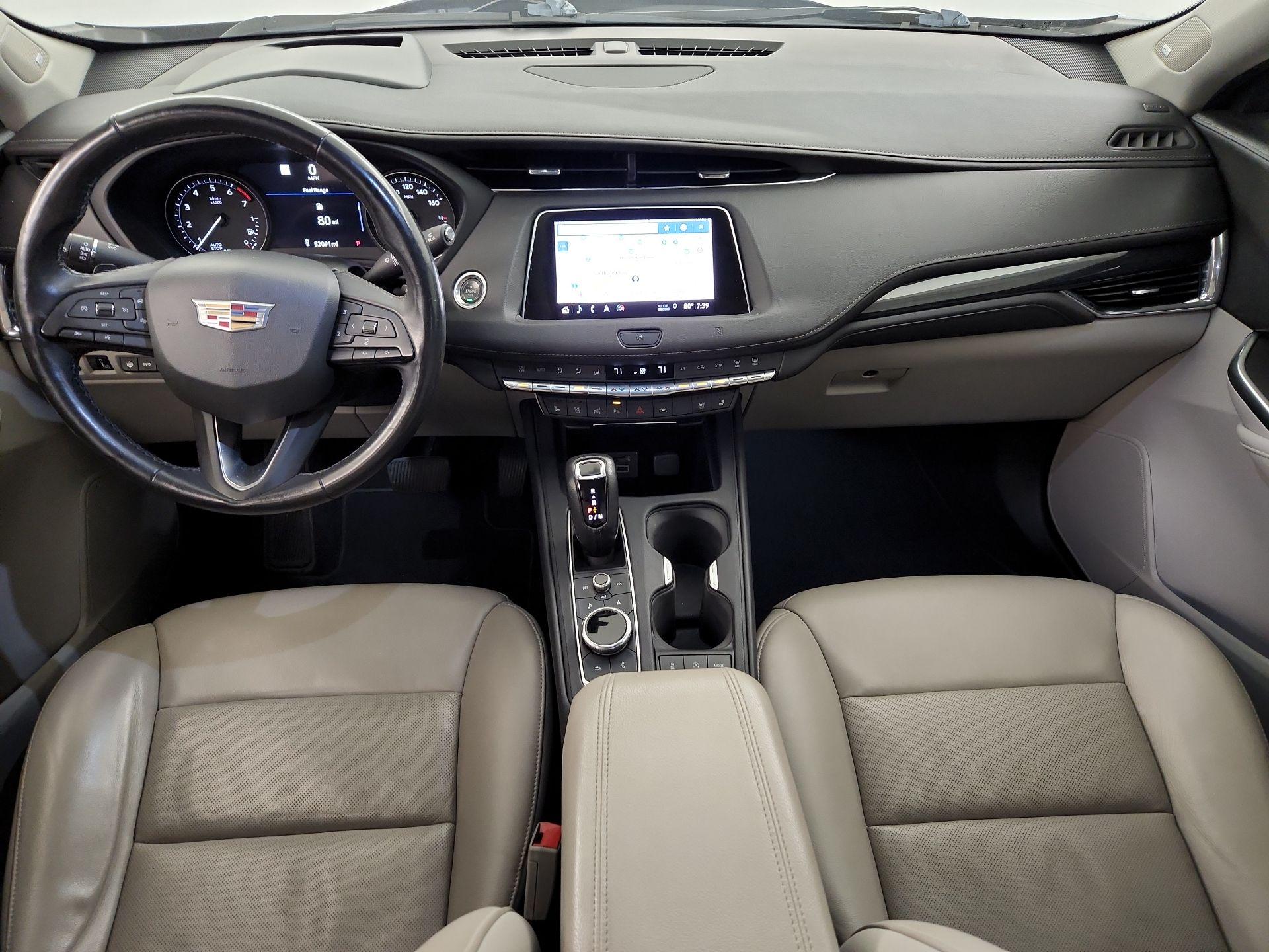 Thumbnail: 2019 Cadillac XT4 - 9