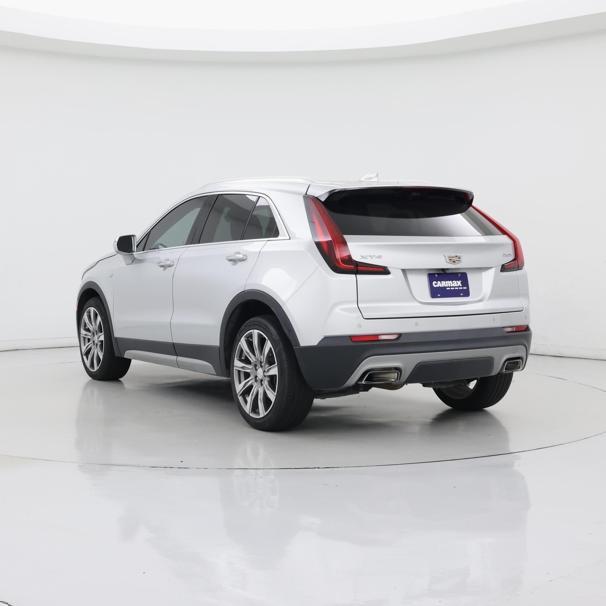 Thumbnail: 2019 Cadillac XT4 - 2
