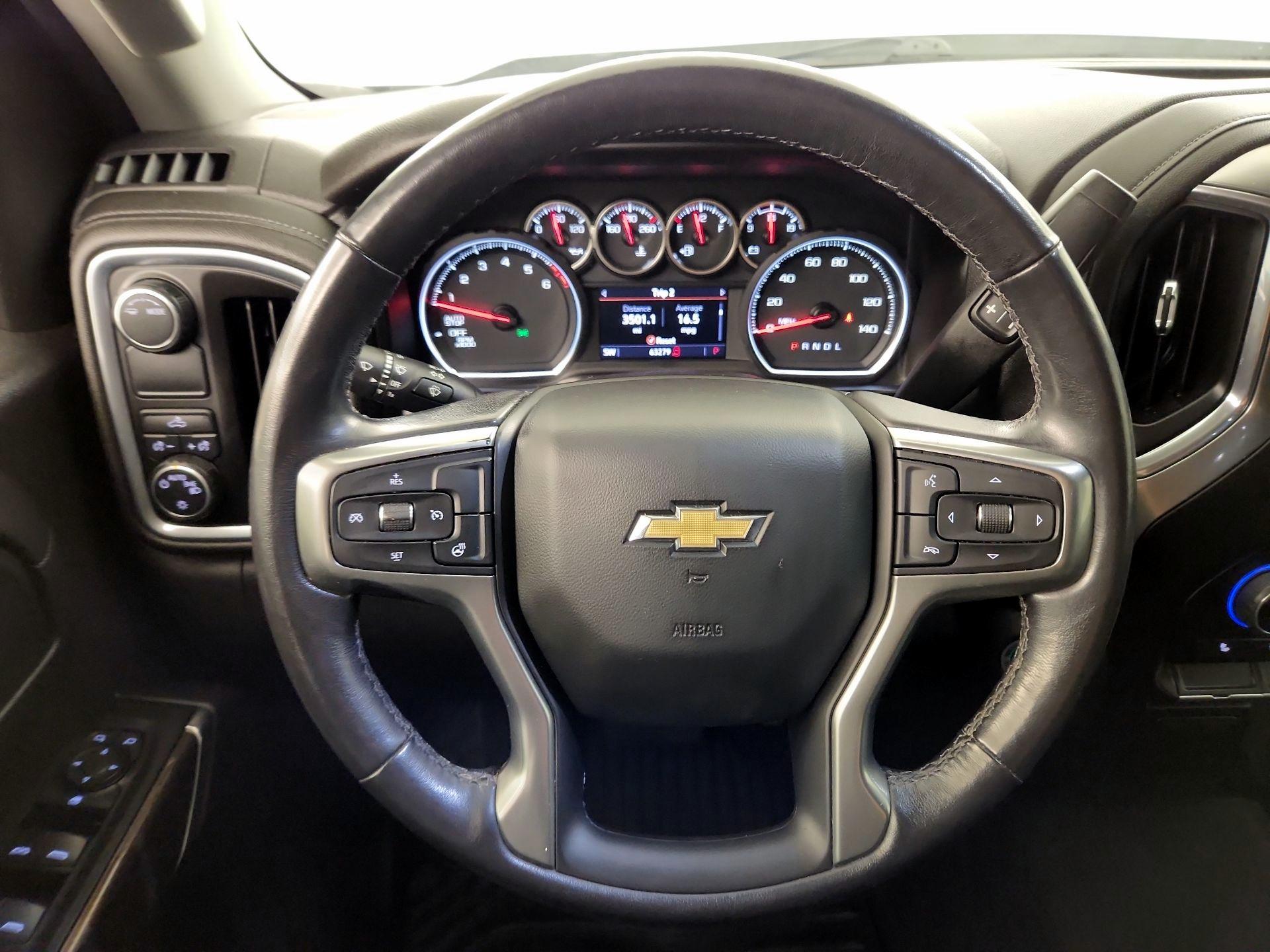 Thumbnail: 2020 Chevrolet Silverado 1500 - 10