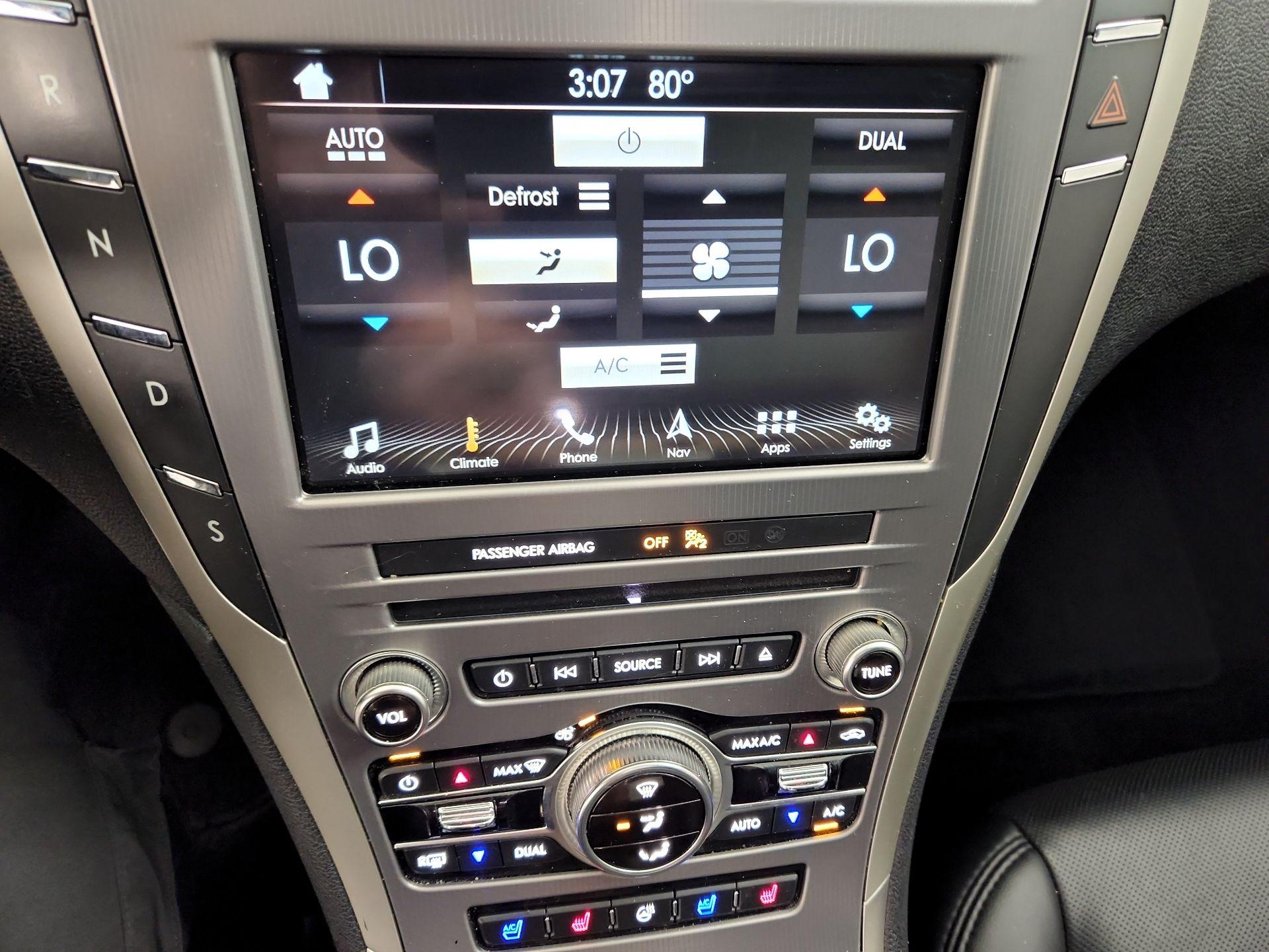 Thumbnail: 2018 Lincoln MKZ - 17