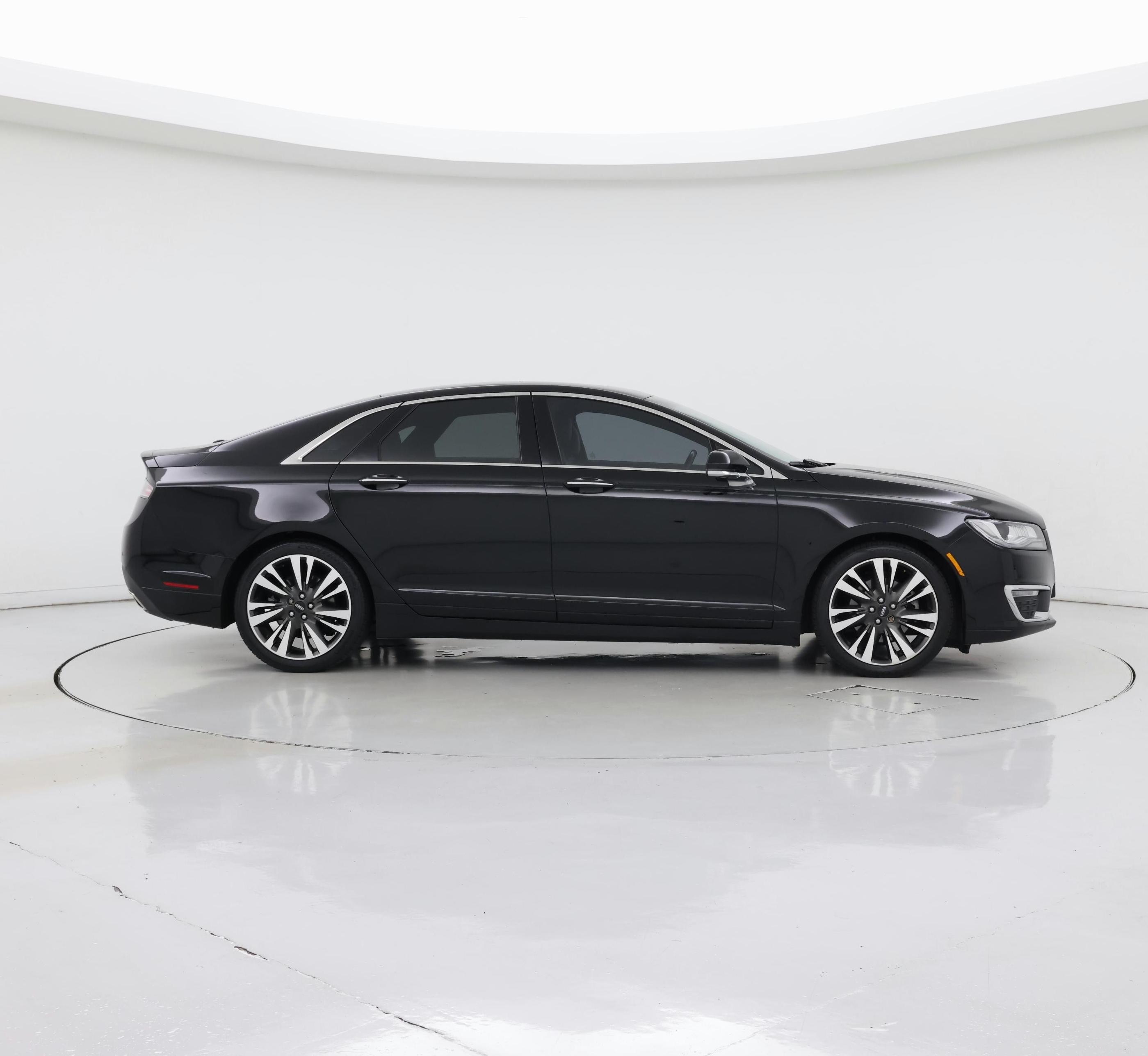 Thumbnail: 2018 Lincoln MKZ - 7